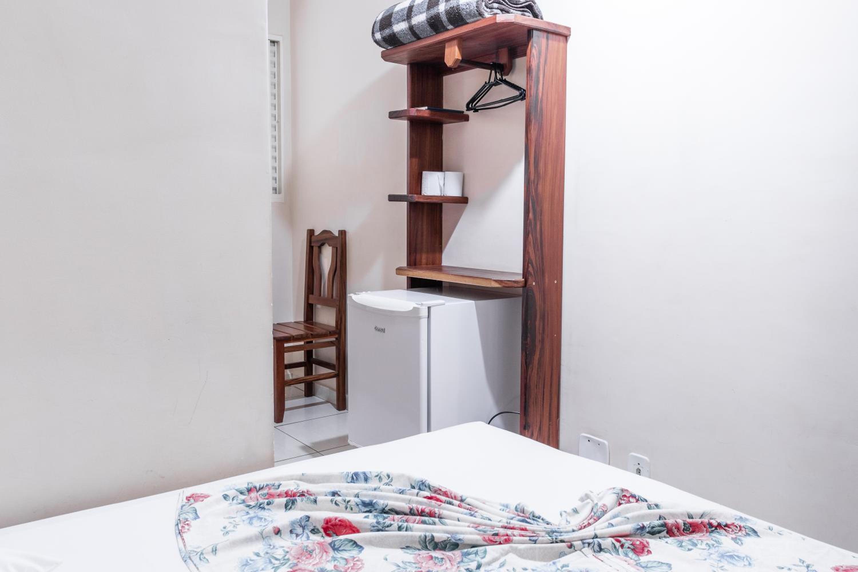Standard Triple Room - Photo 5