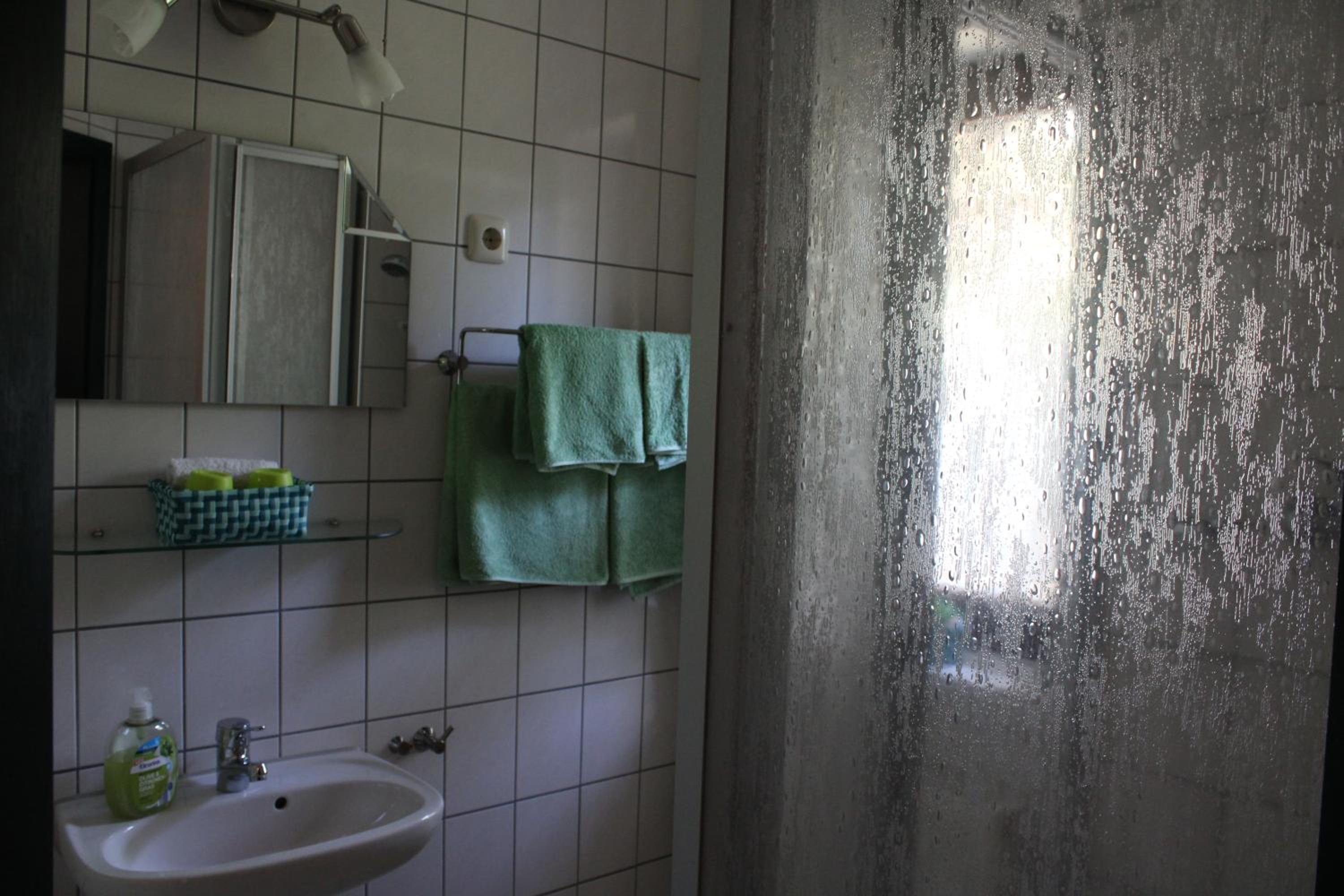 Double Room with Private Bathroom photo 2
