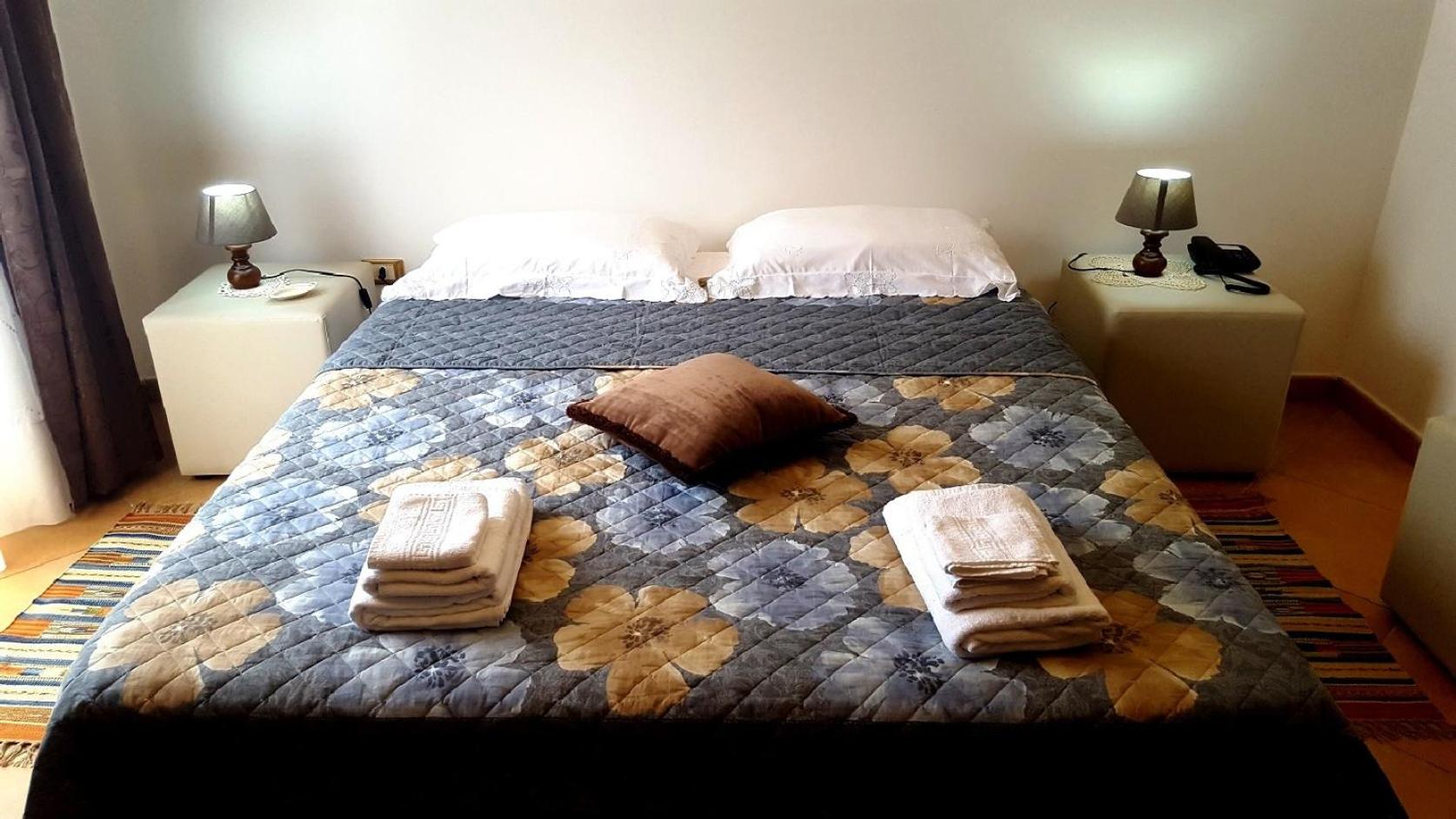 Superior Quadruple Room - Photo 15