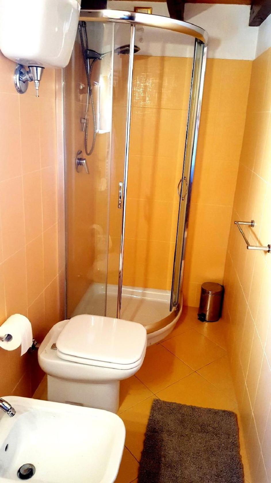 Superior Quadruple Room - Photo 7