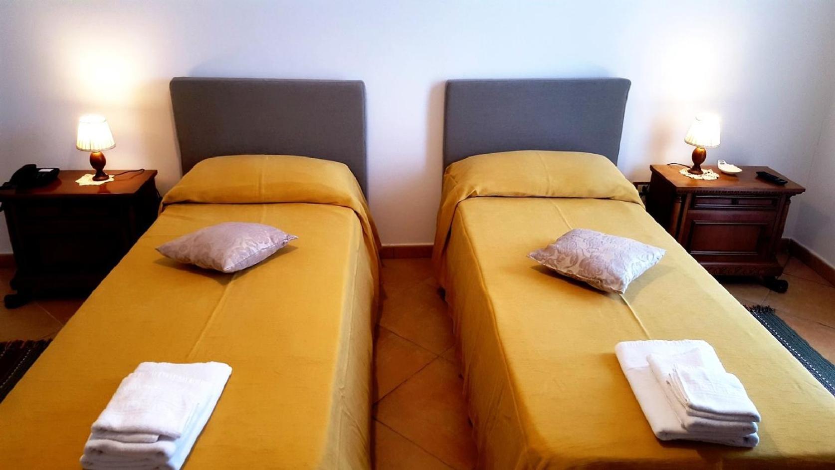 Two-Bedroom Apartment - Photo 4