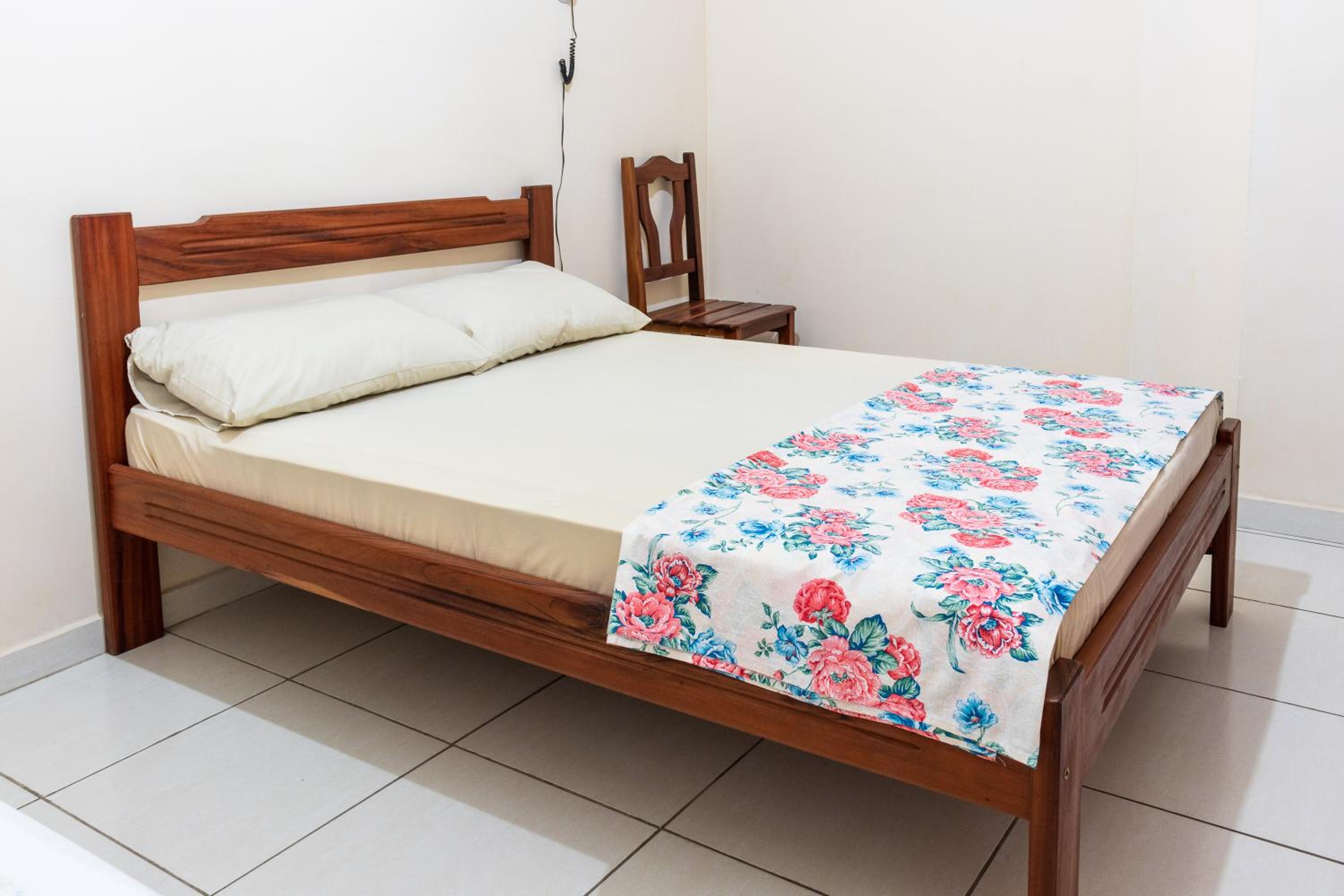 Double Room - Photo 2