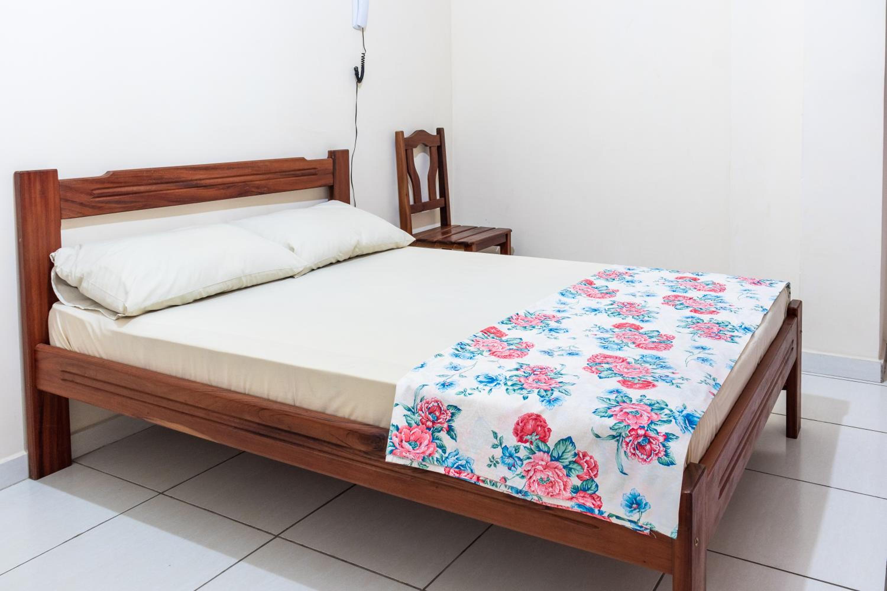 Double Room - Photo 3