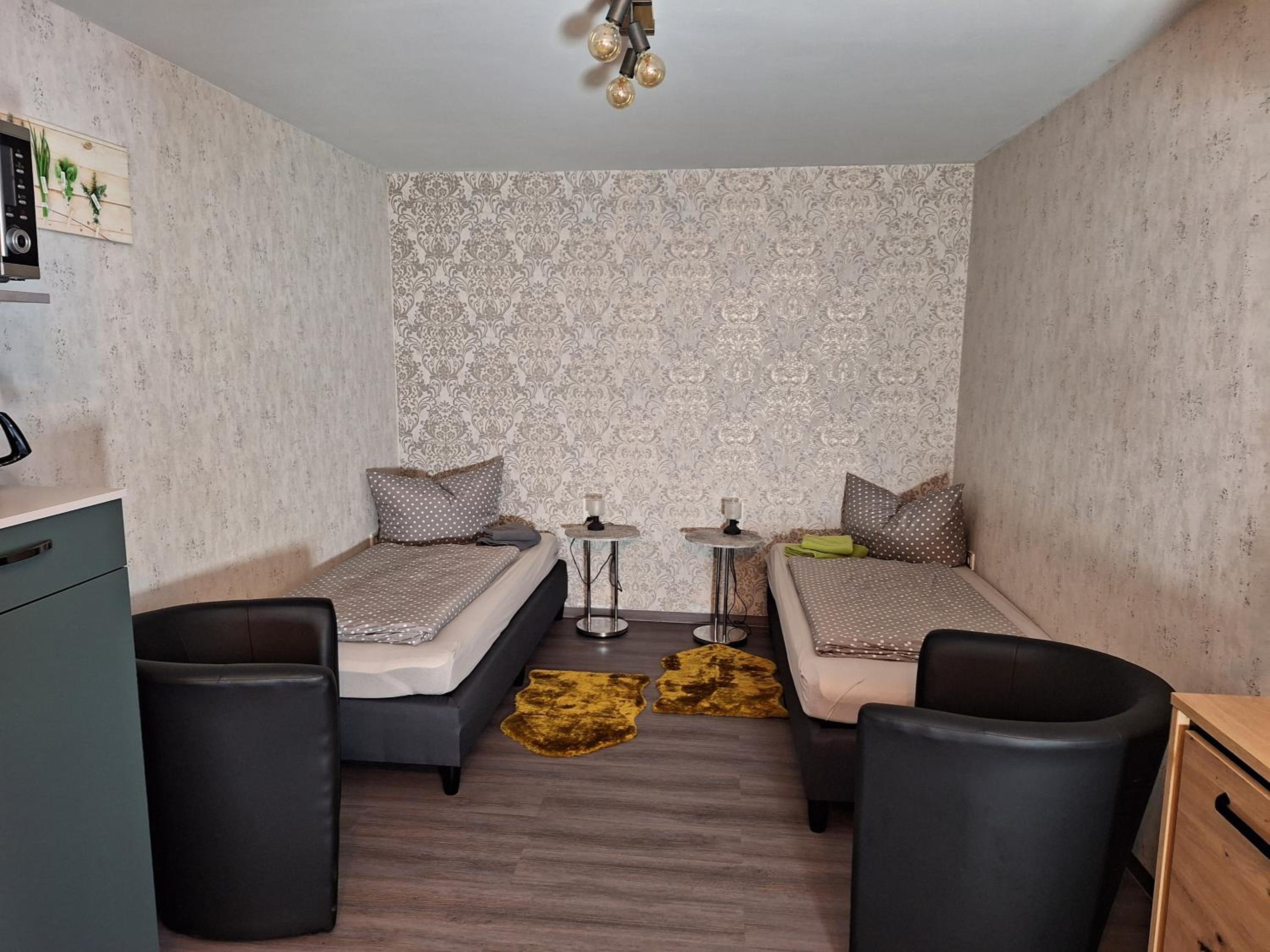 Large Double Room photo 1