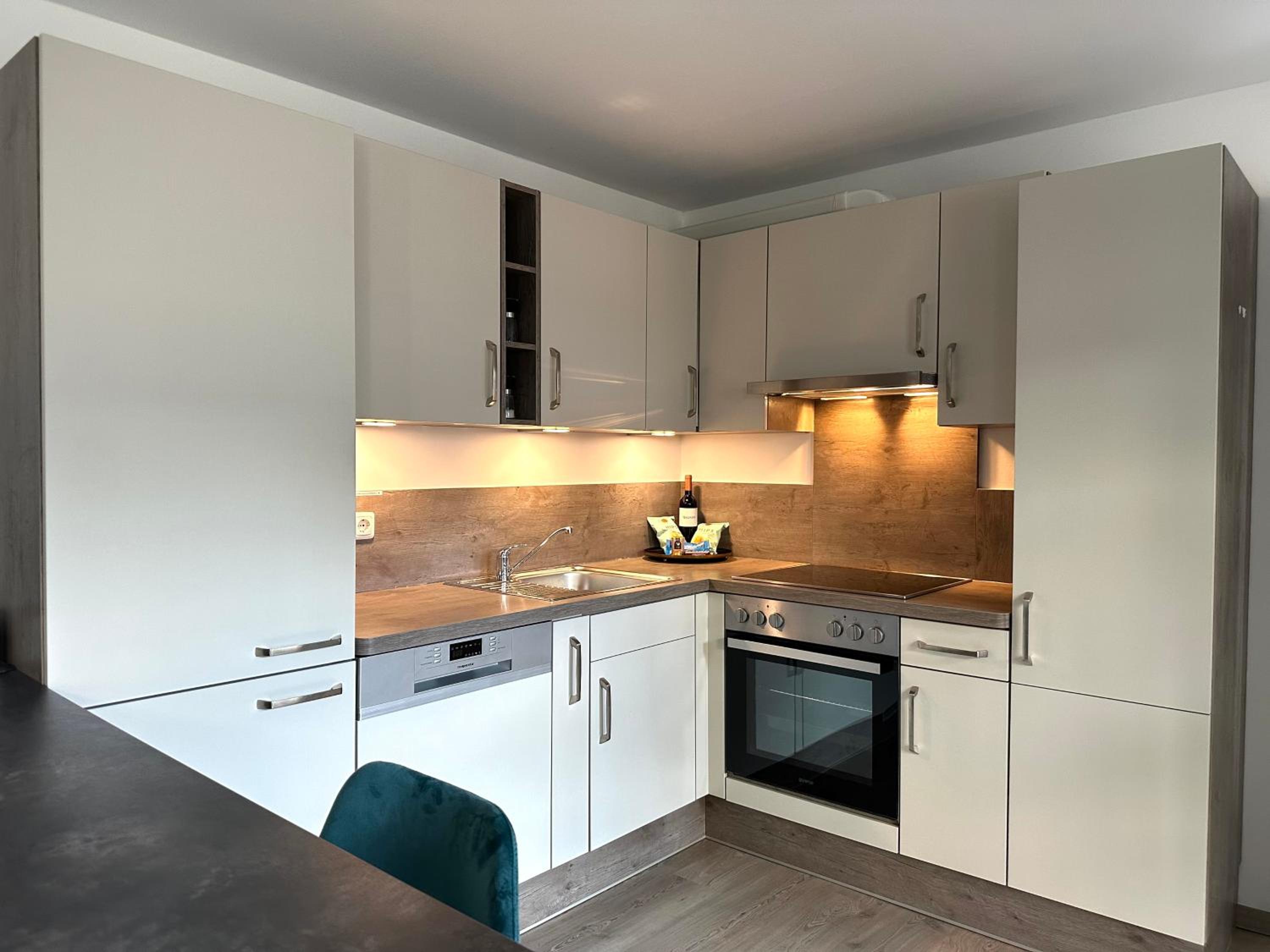 One-Bedroom Apartment - Photo 8
