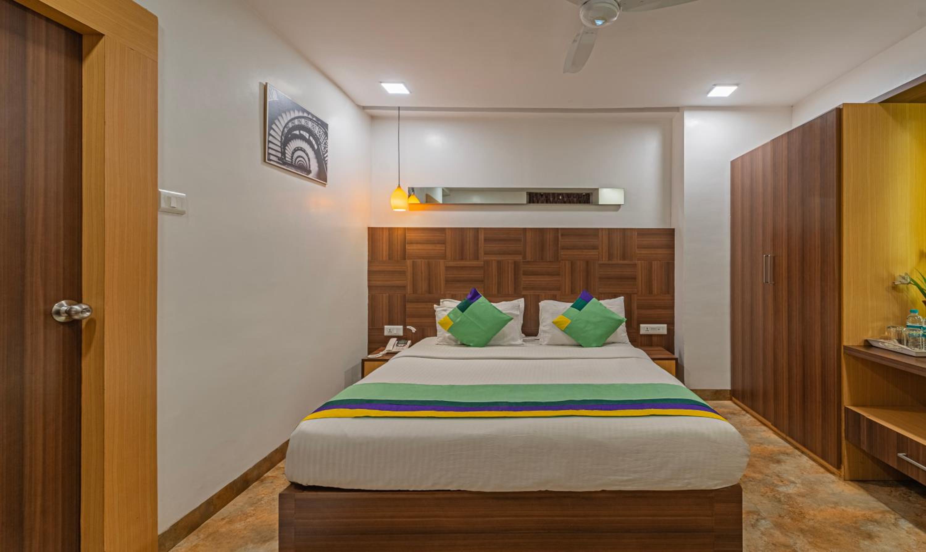 Standard Double Room - Photo 1