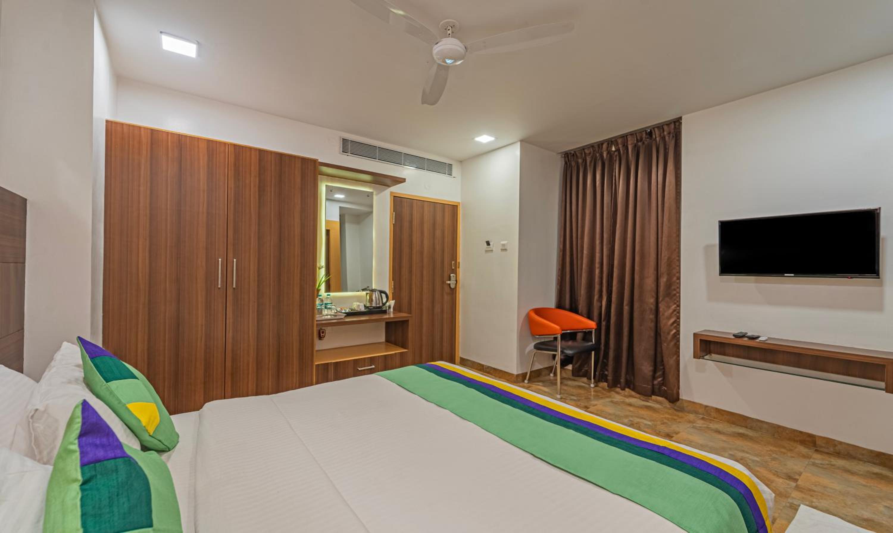 Standard Double Room - Photo 4