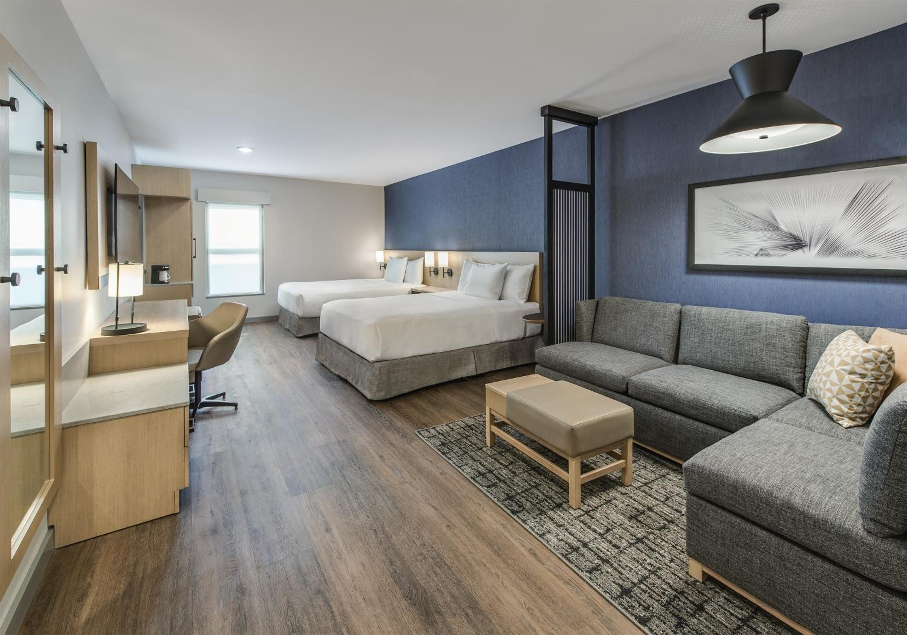 Queen Room with Two Queen Beds, Sofa Bed and Roll-in Shower - Disability Access photo 1
