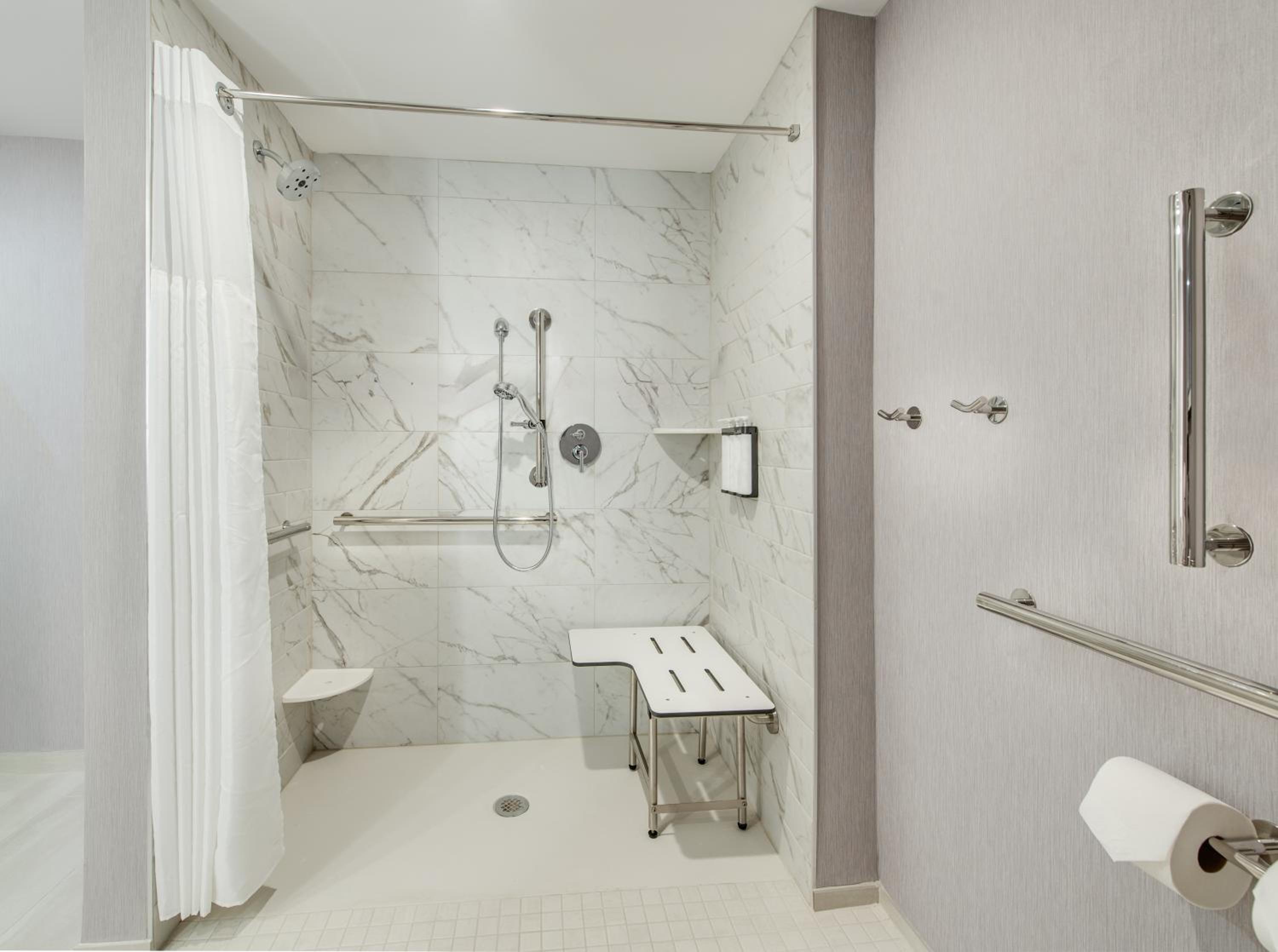 Queen Room with Two Queen Beds, Sofa Bed and Roll-in Shower - Disability Access photo 2