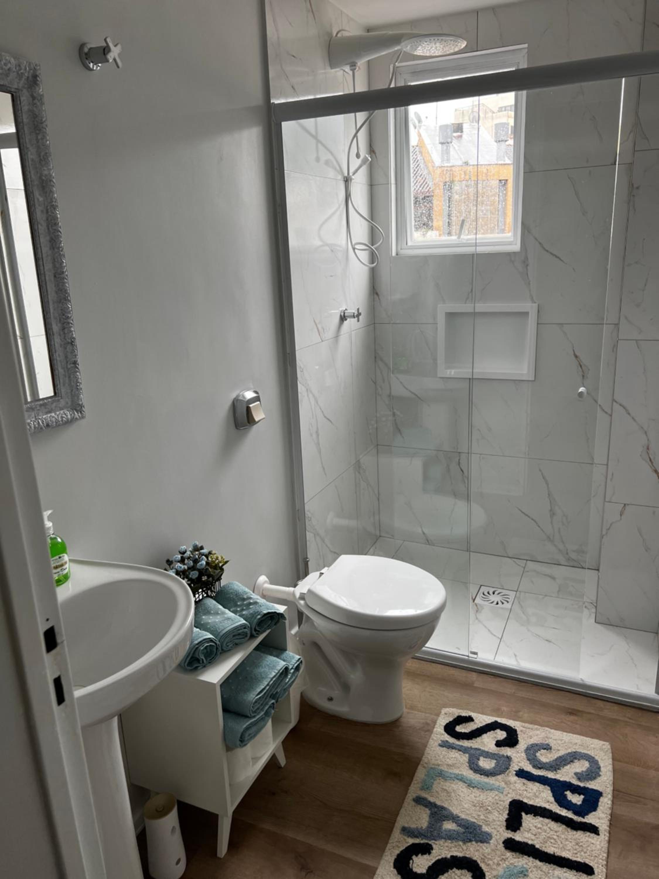 Apartment - Split Level photo 3