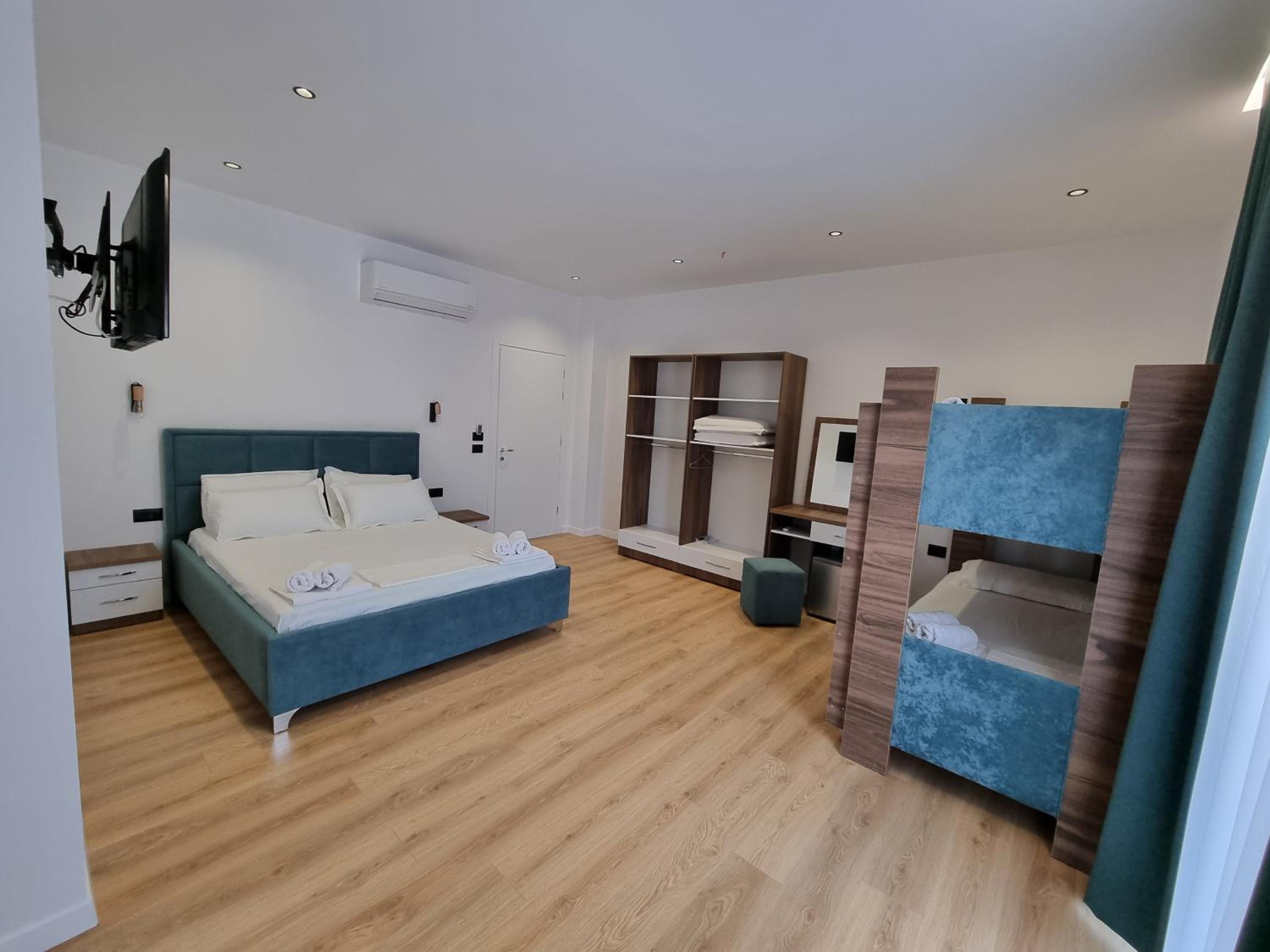 Premium Quadruple Room photo 2