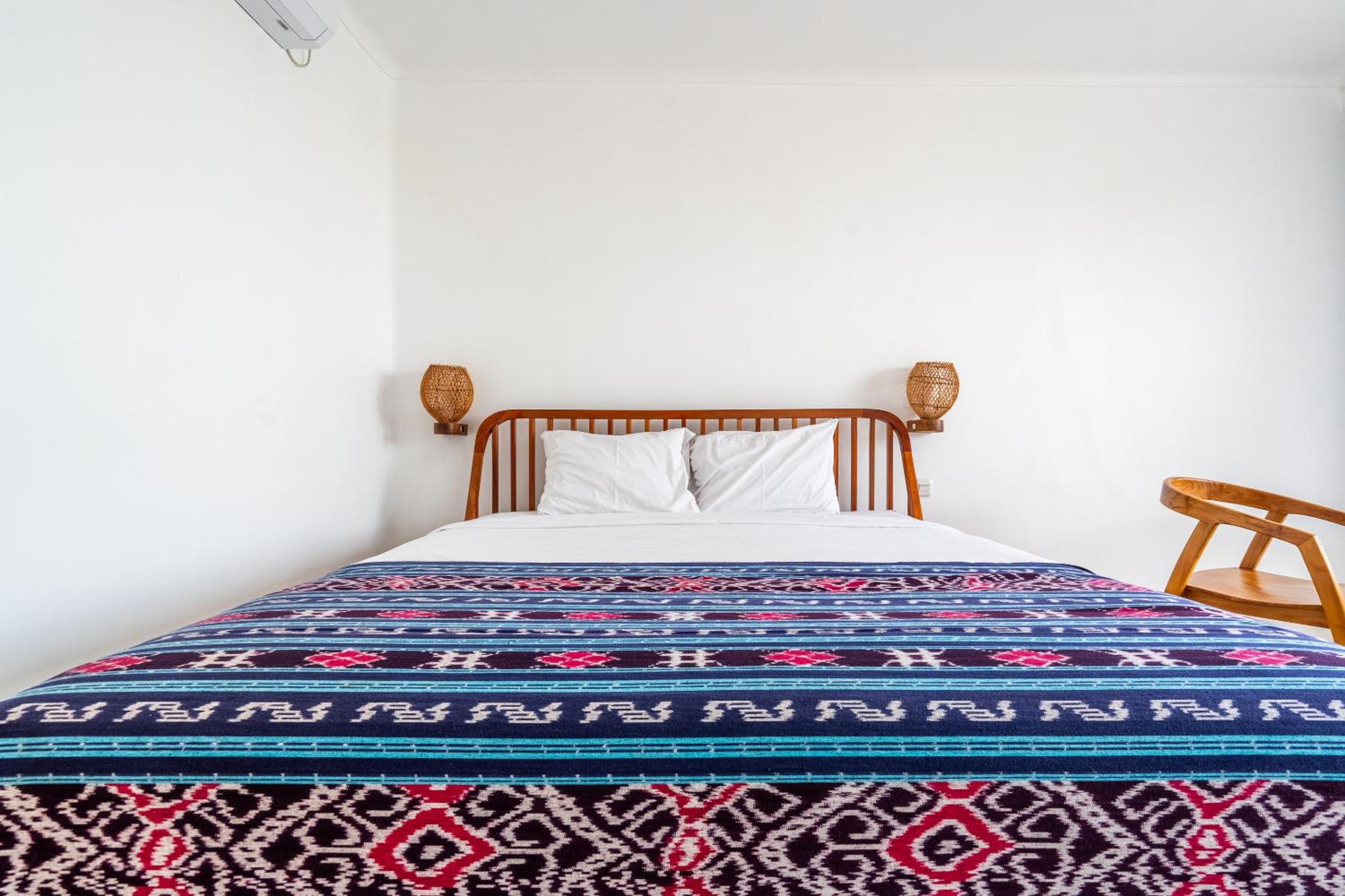 Deluxe Double Room with Sea View - Photo 19