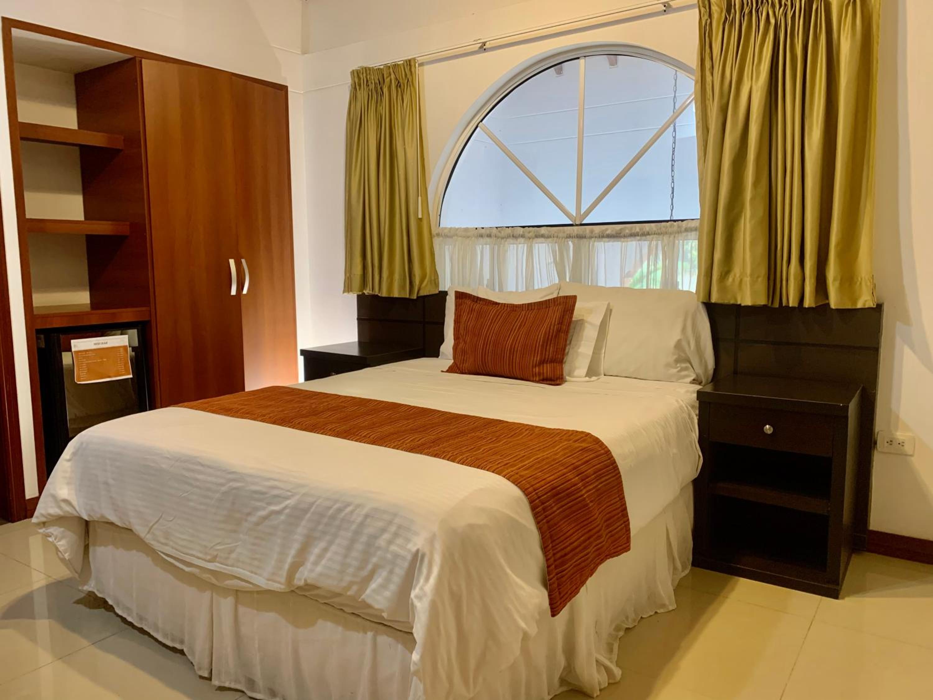 Deluxe Double Room photo 3
