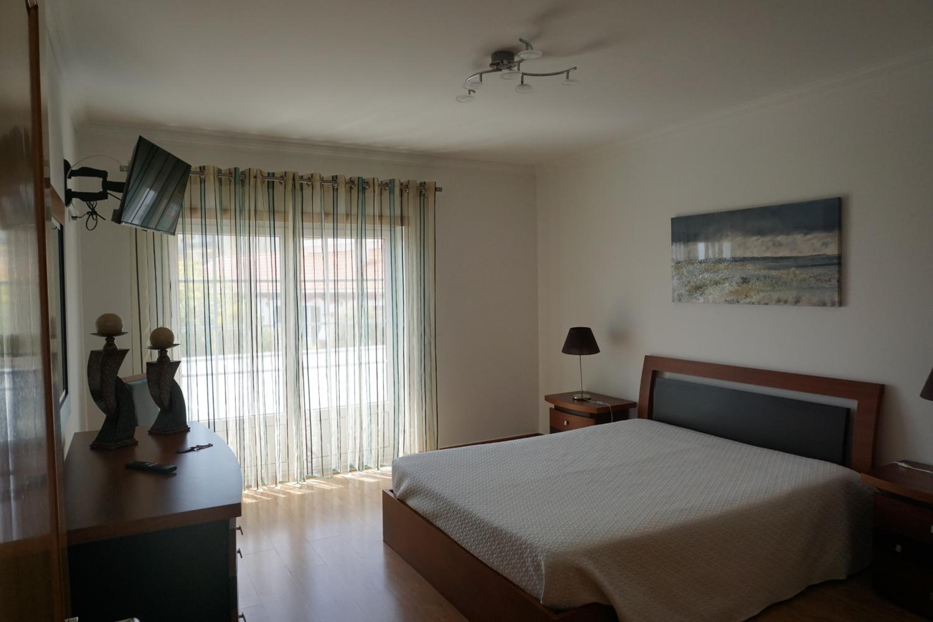 Double Room with Private Bathroom - Photo 5