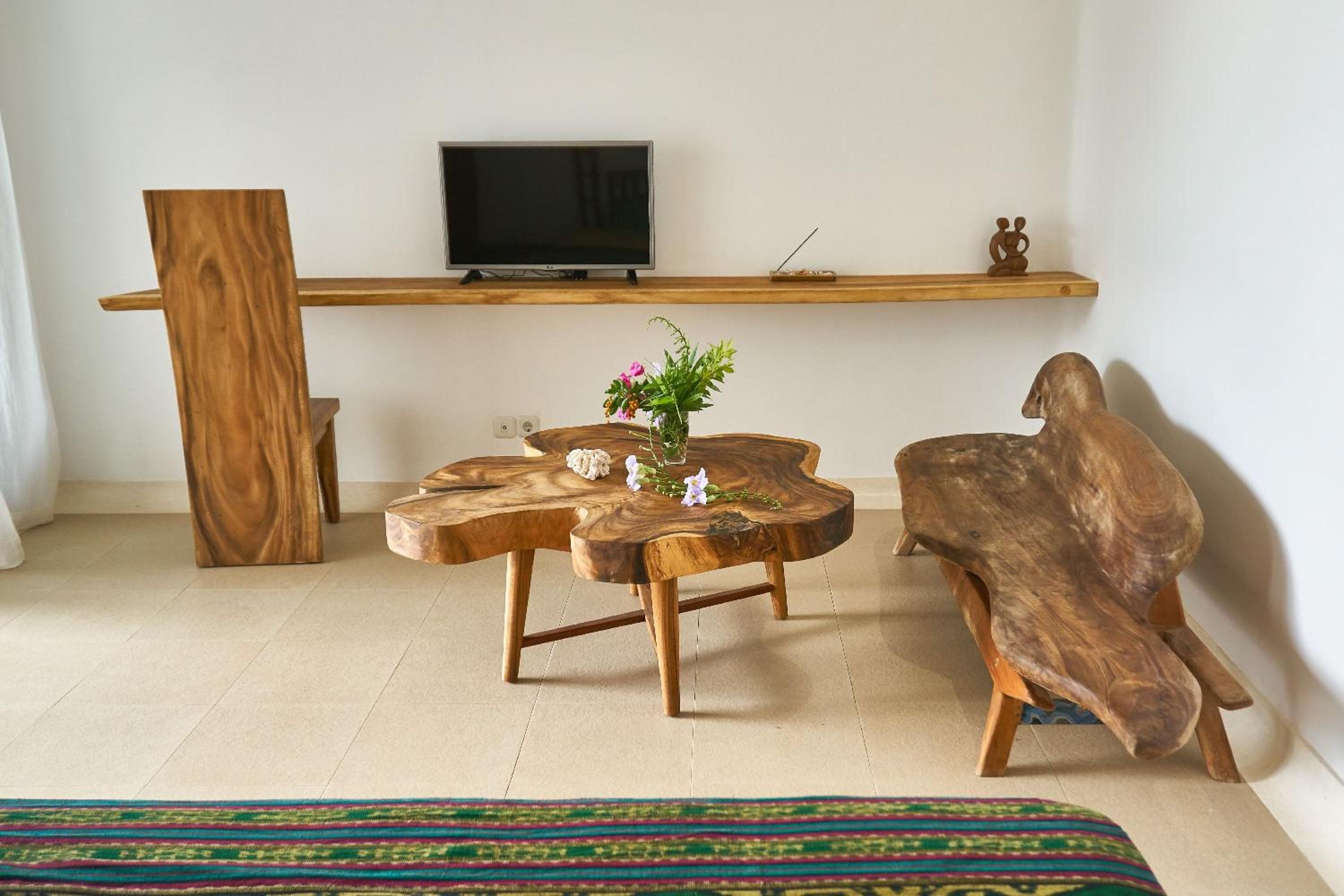 Villa with Sea View - Photo 3