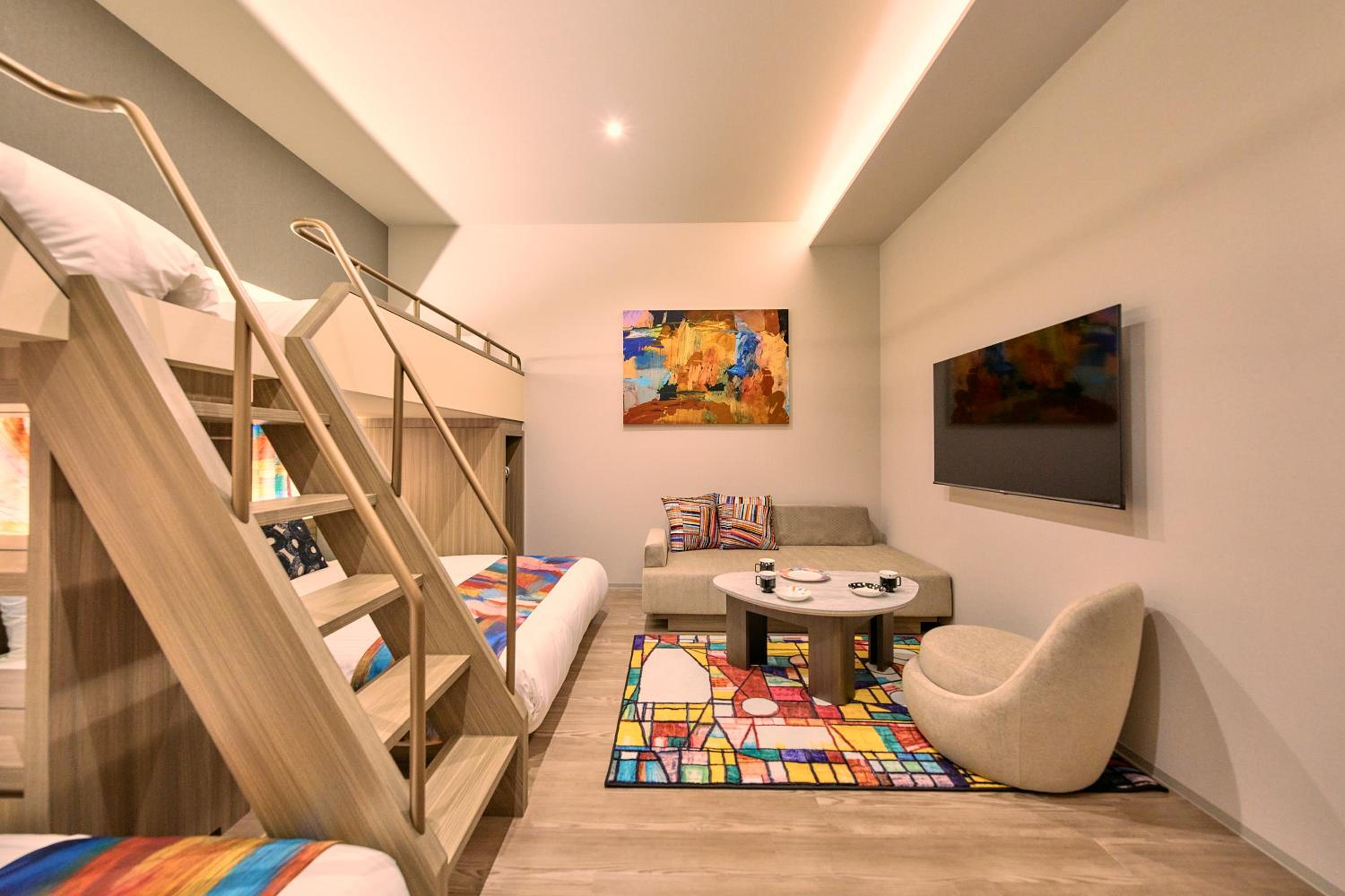 Art Deluxe Studio