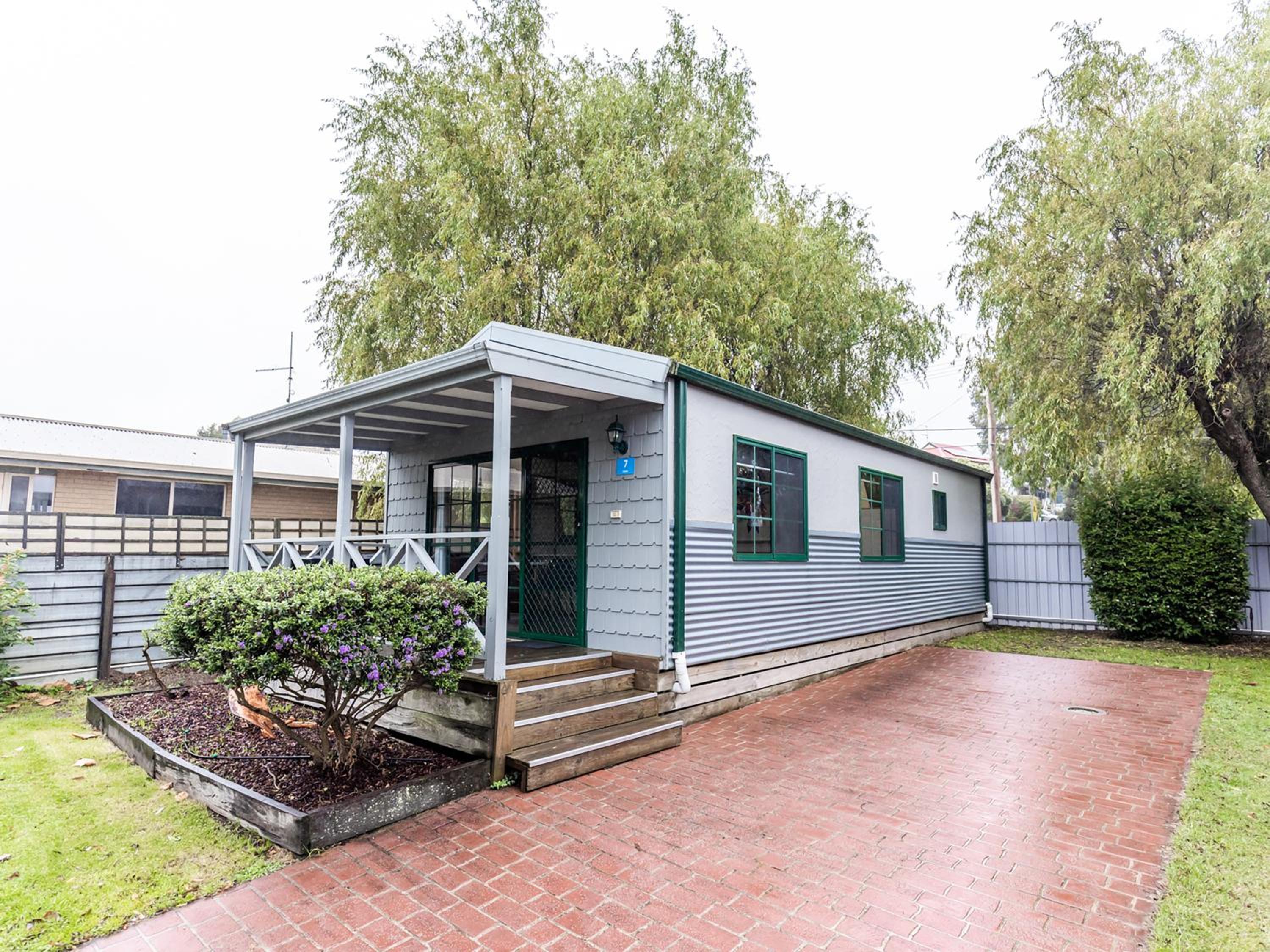 Three-Bedroom Villa photo 2