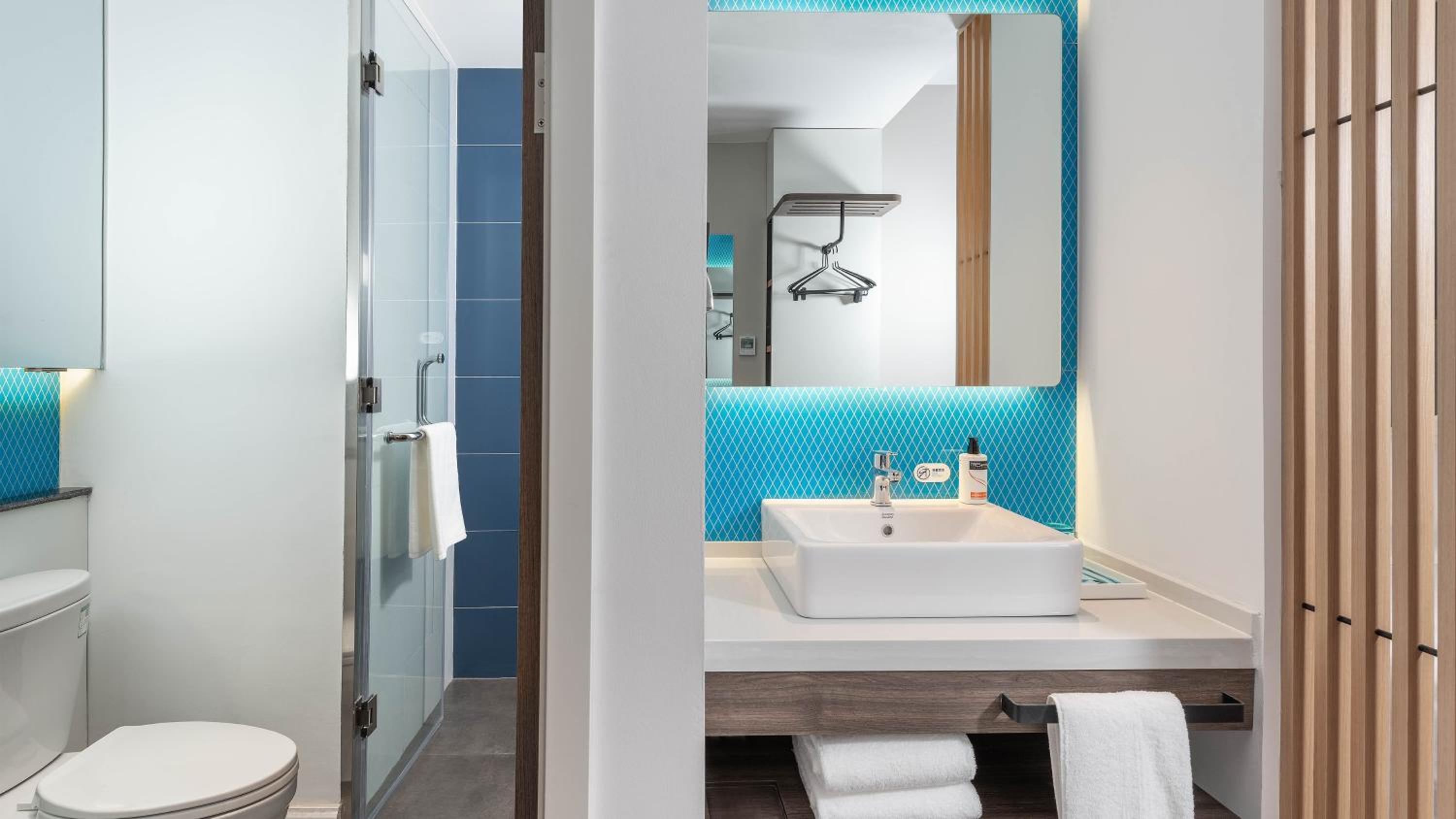 Standard Room - Photo 9