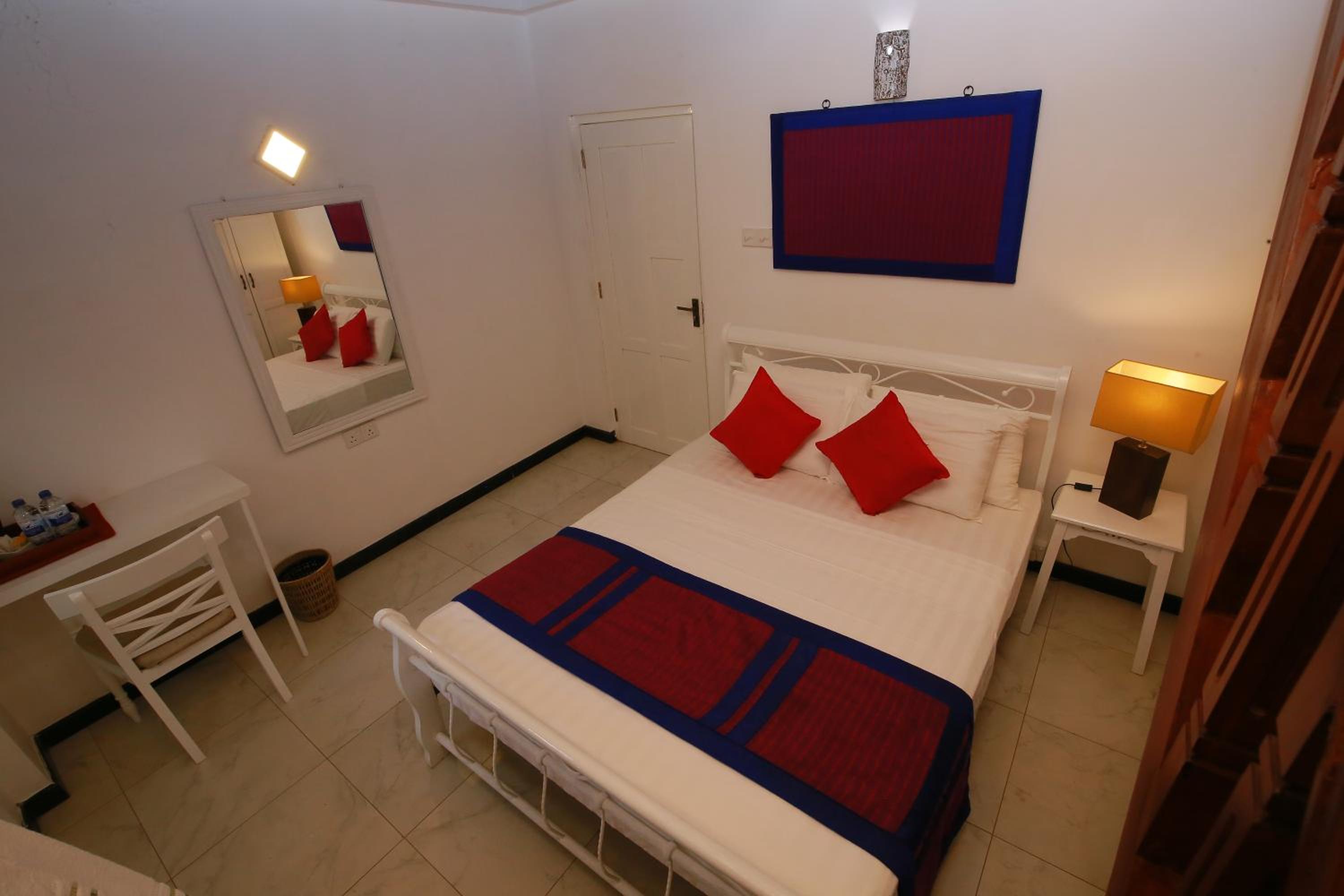 Quadruple Room - Photo 1