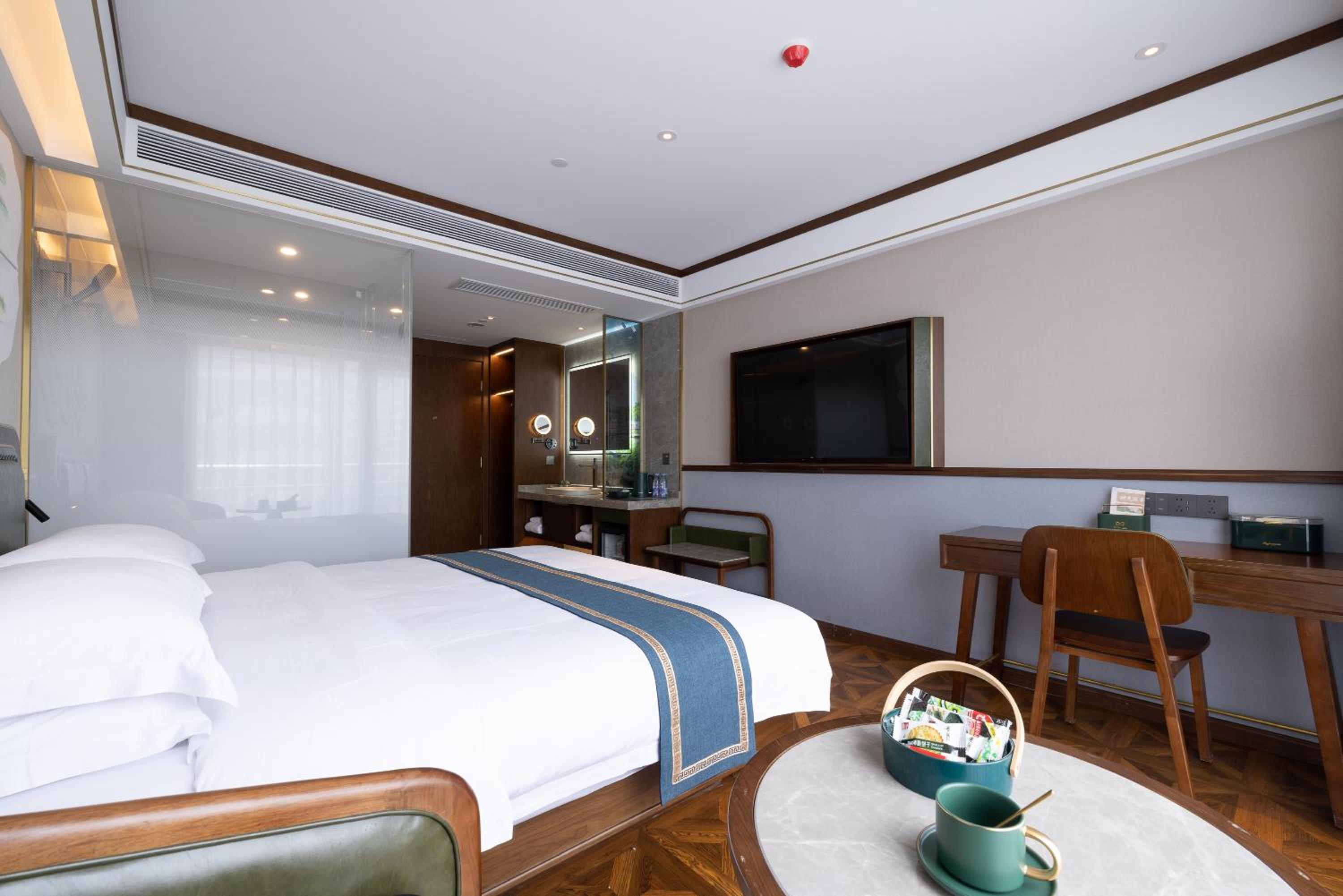 Suzhou River View Terrace Double Room