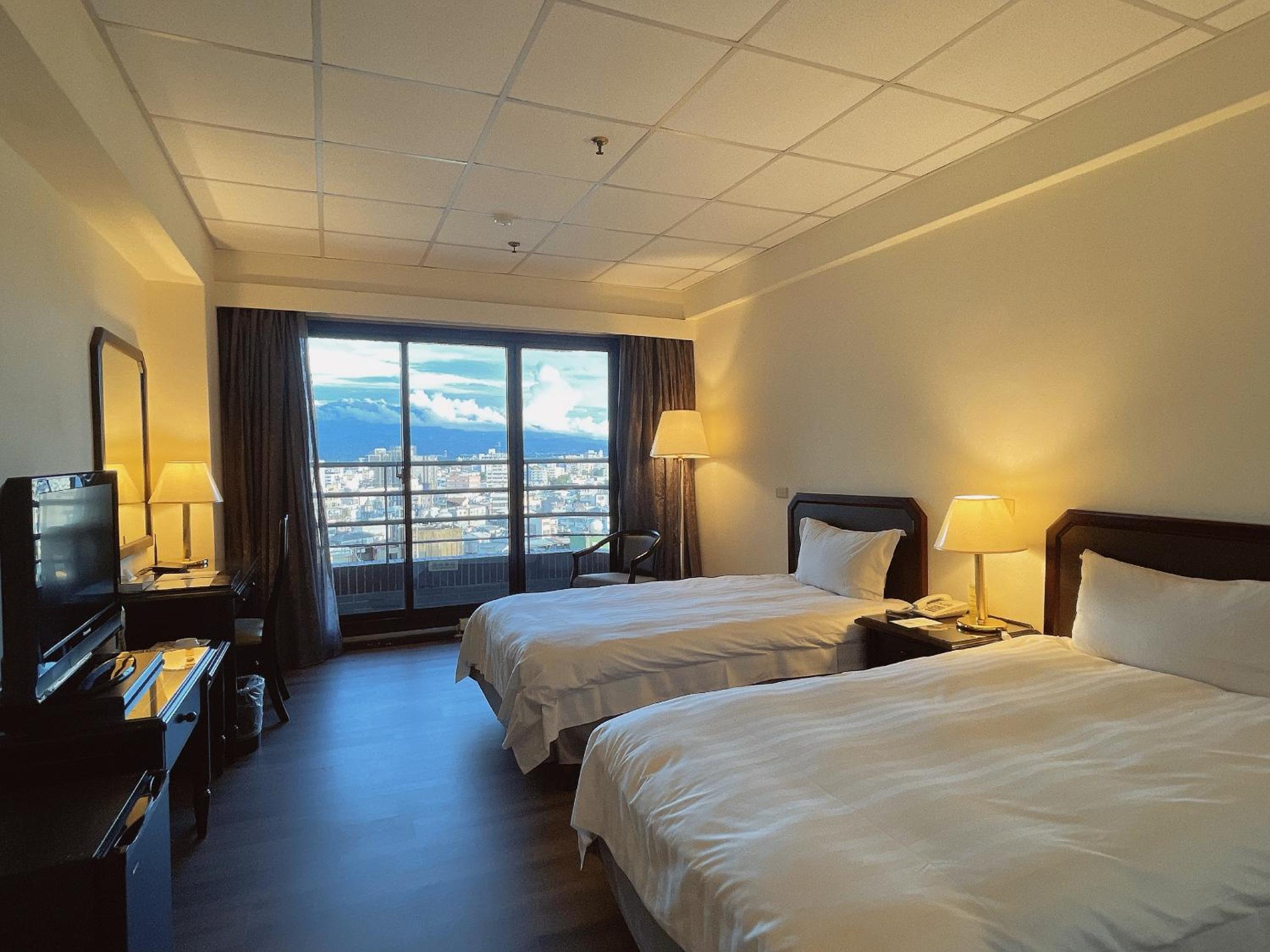 Superior Double or Twin Room - Photo 2