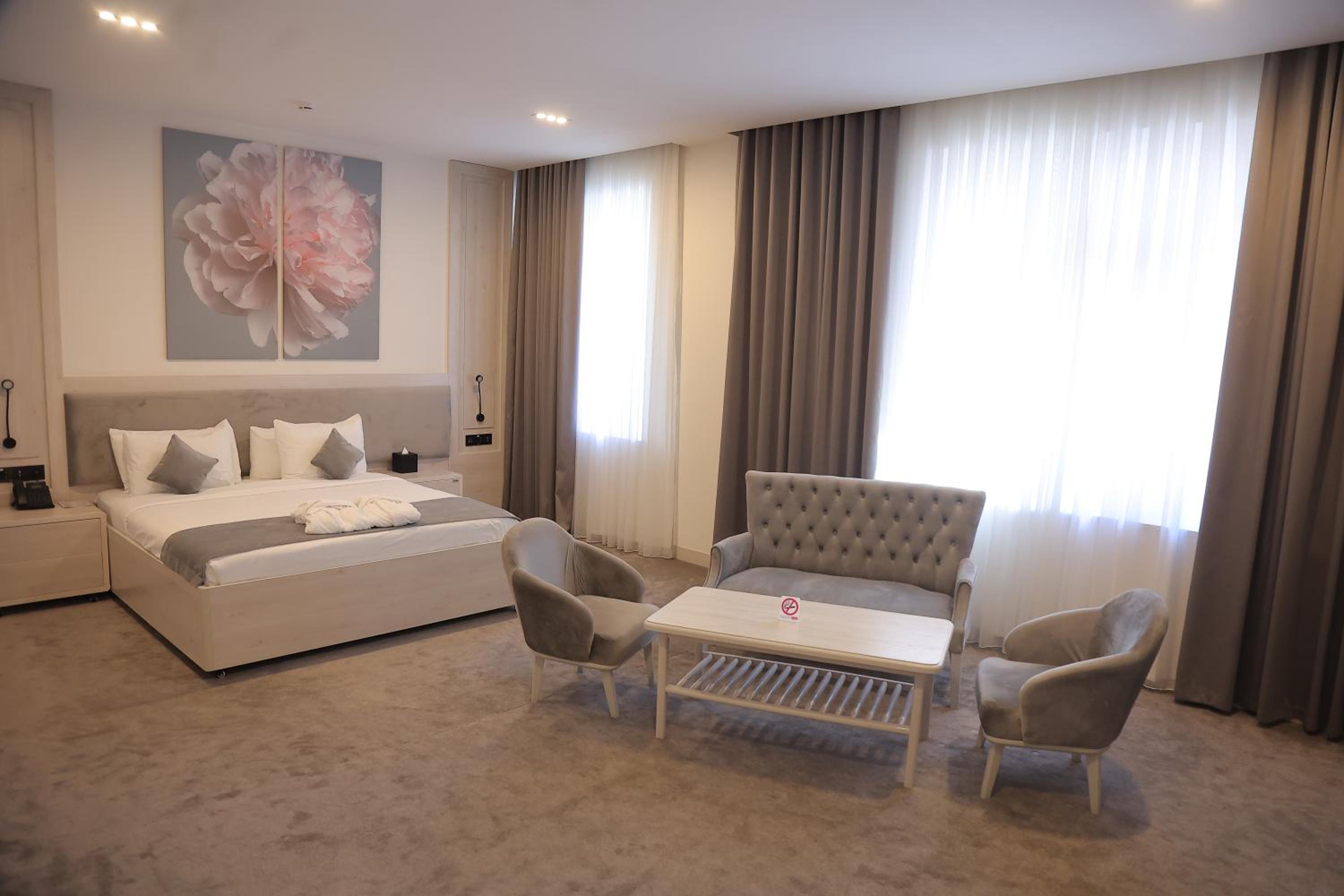 Junior Suite - Photo 3