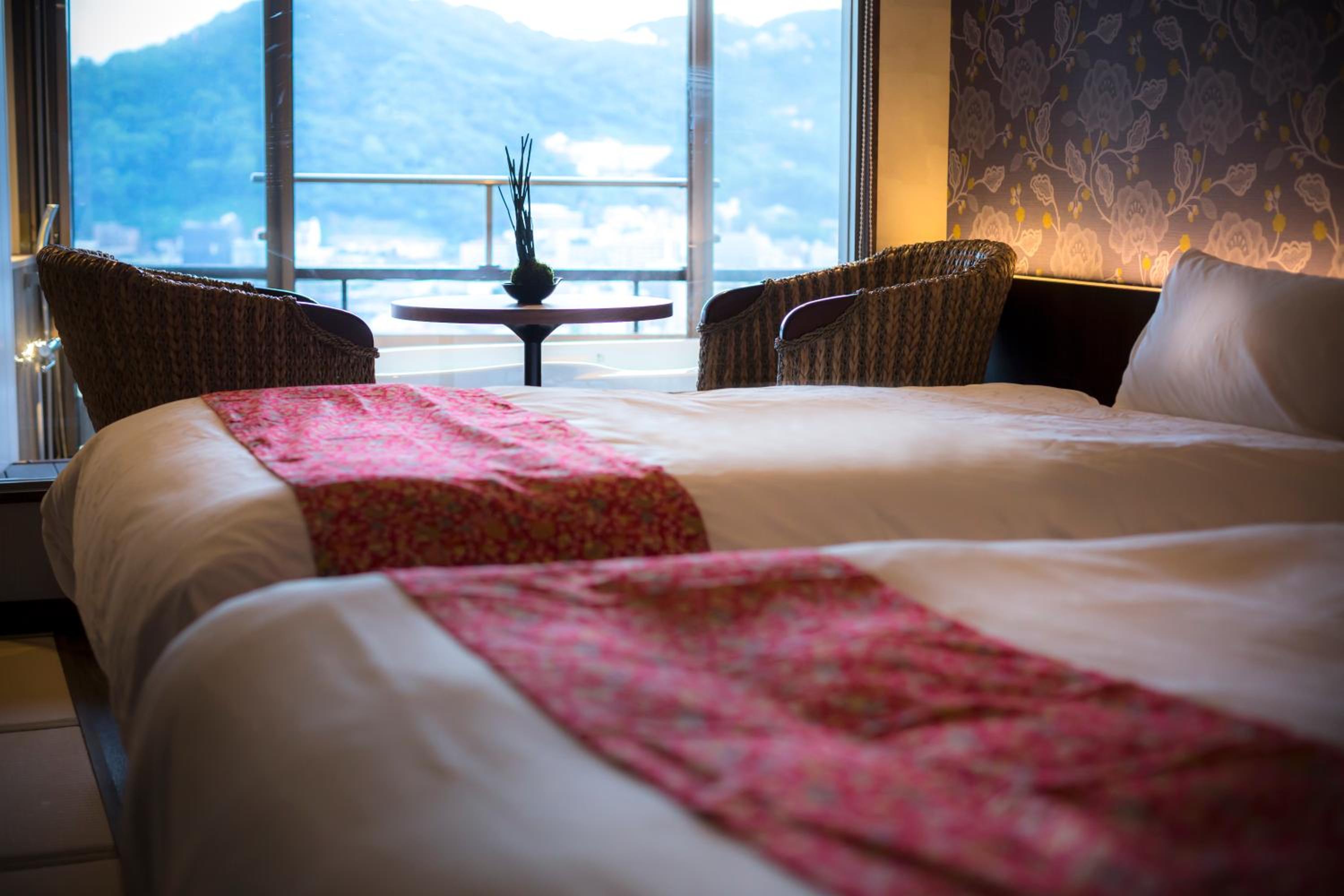 Premier Twin Room  with Hot Spring Bath - Non-Smoking photo 1