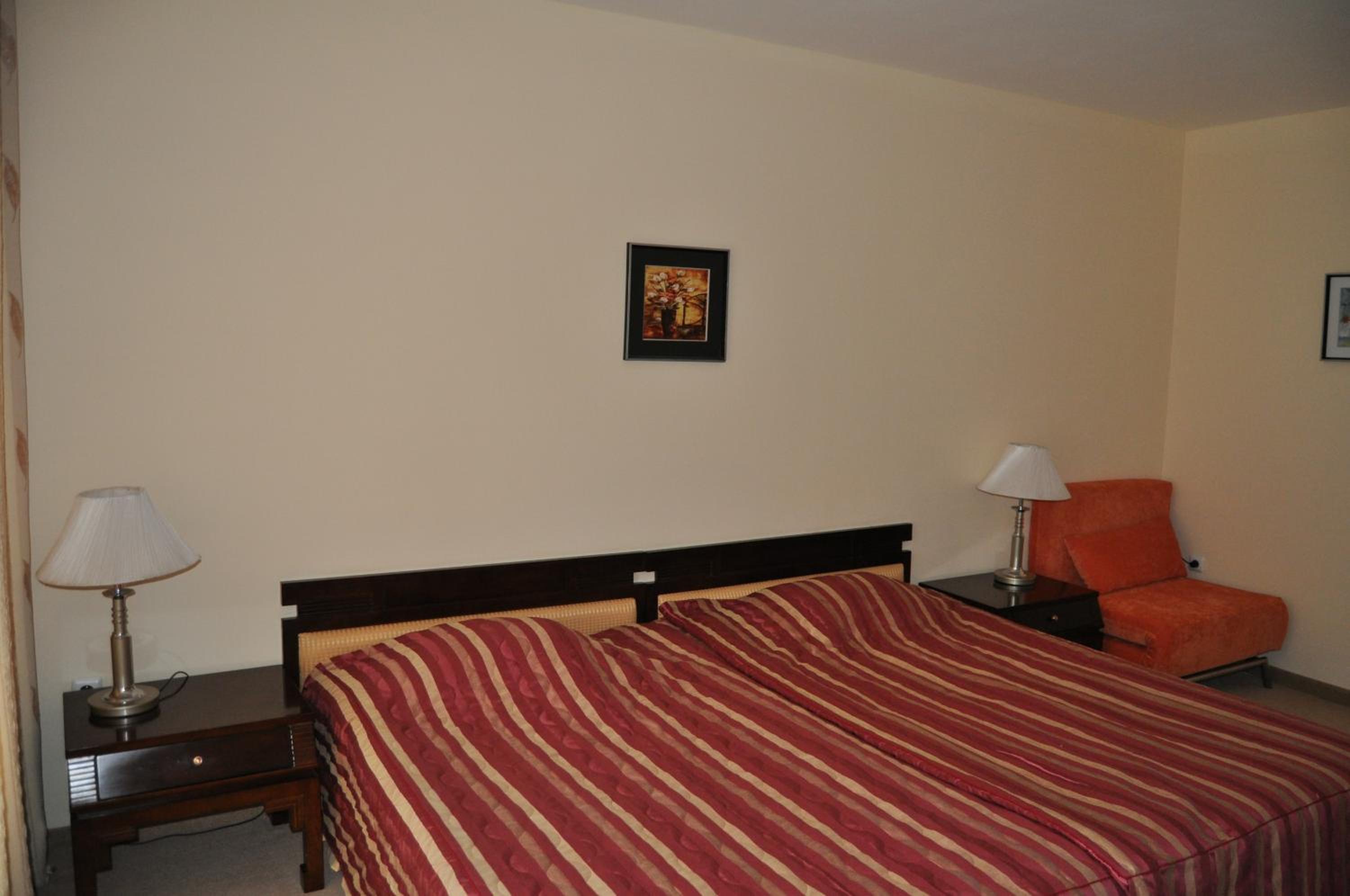 Double Room with Extra Bed - Sea View (3 Adults)  - Photo 1