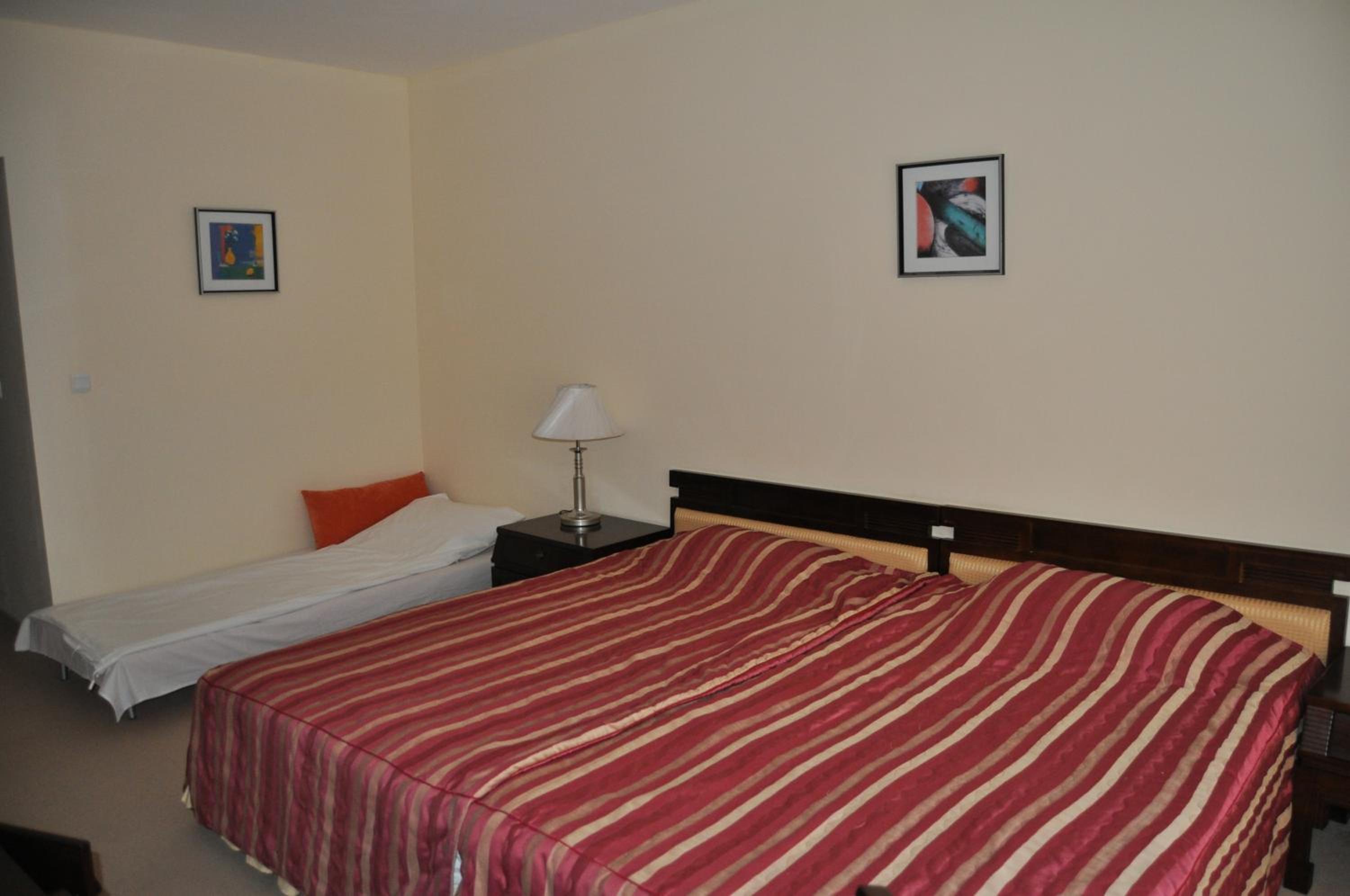 Double Room with Extra Bed - Sea View (3 Adults)  - Photo 3