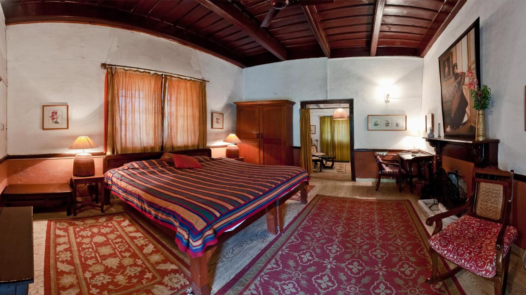 Grand Room - Complimentary Evening Tea, 10% off on Laundry Service photo 1