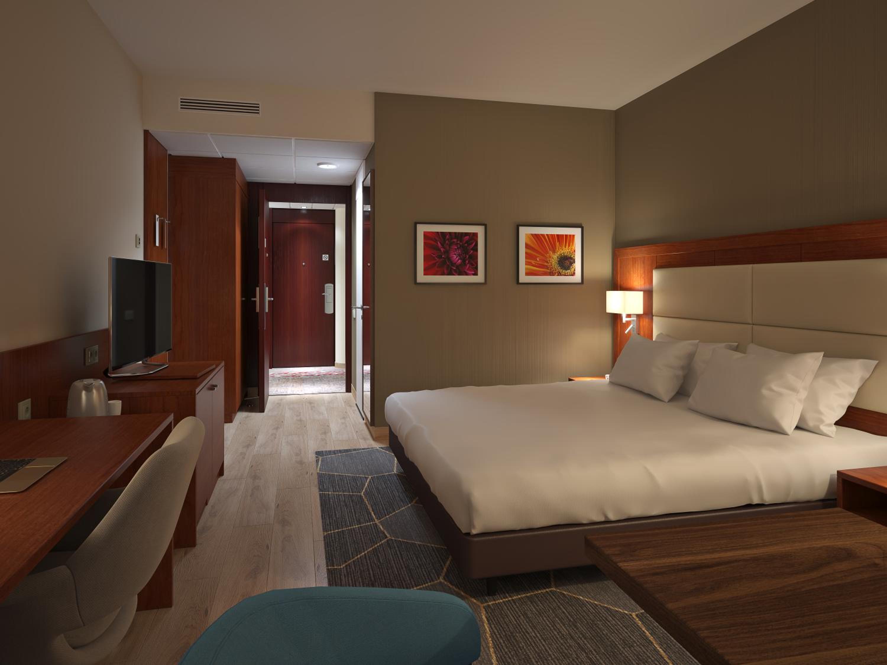 Standard King Room