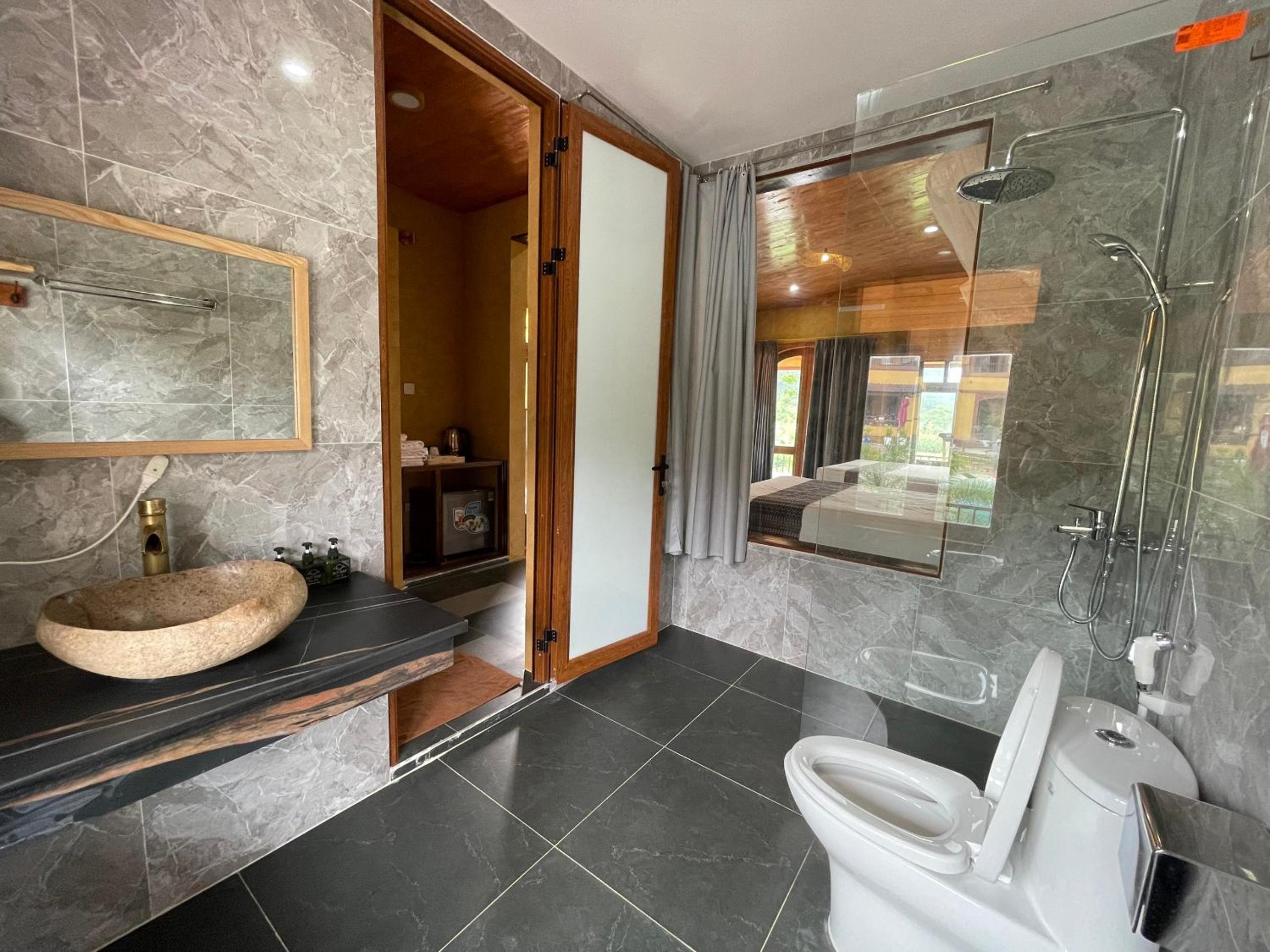 Family Suite - Photo 10