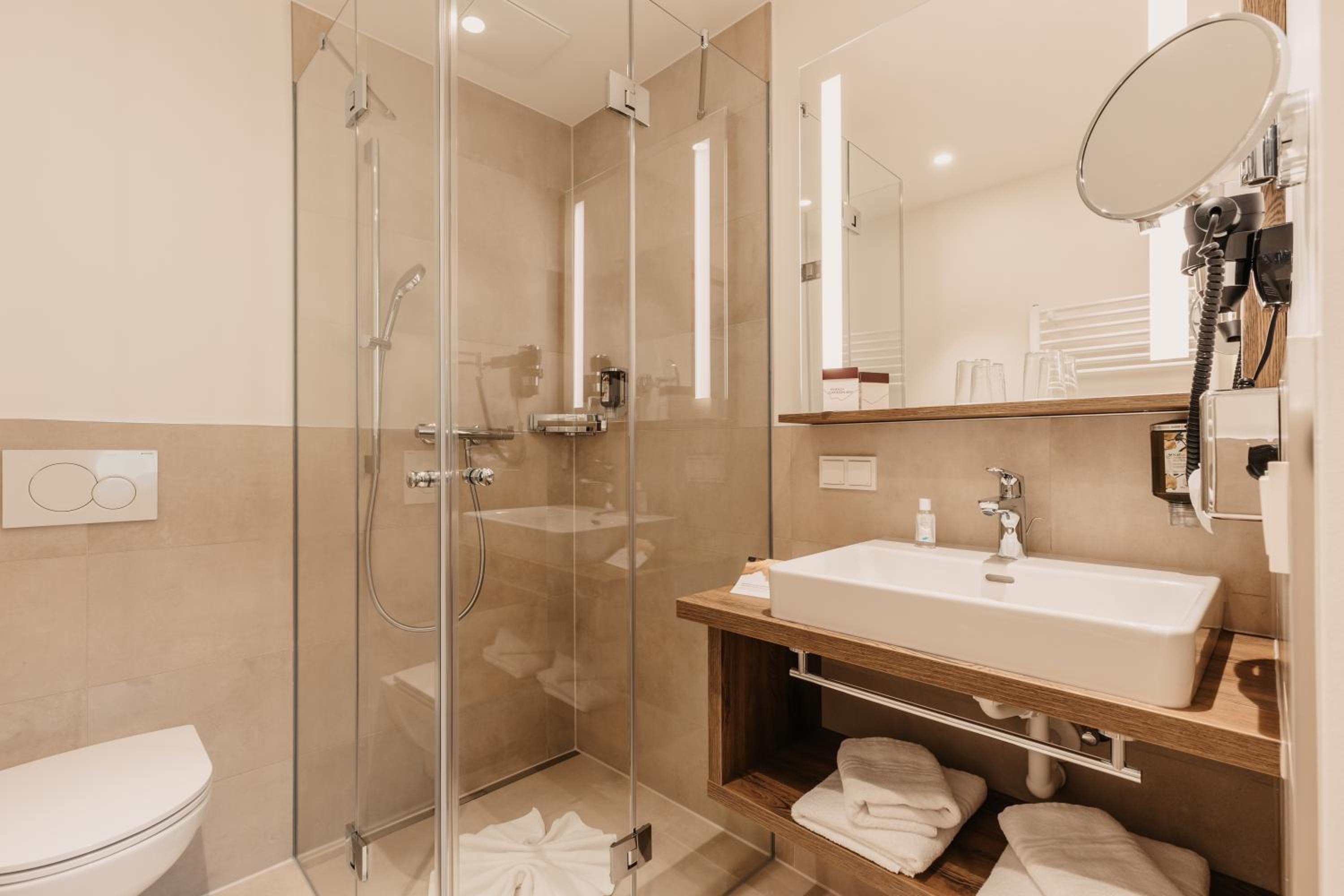 Deluxe Double Room - Photo 4