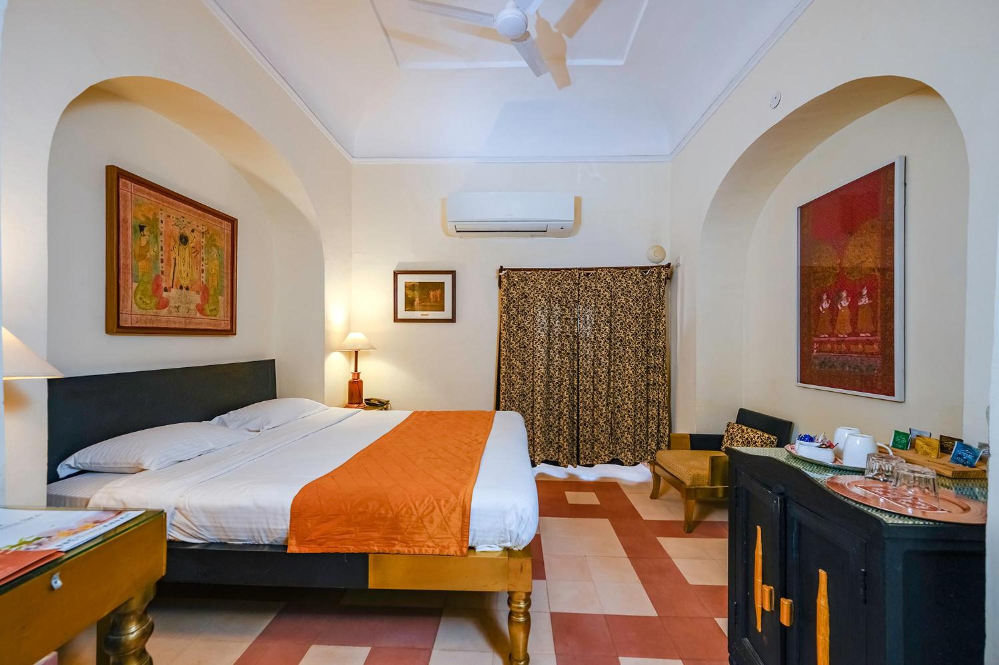 Heritage Comfort - 10% off on Spa & Laundry Service, Complimentary Evening Tea, Guided Fort Tour and Chargeable Vintage Car ride