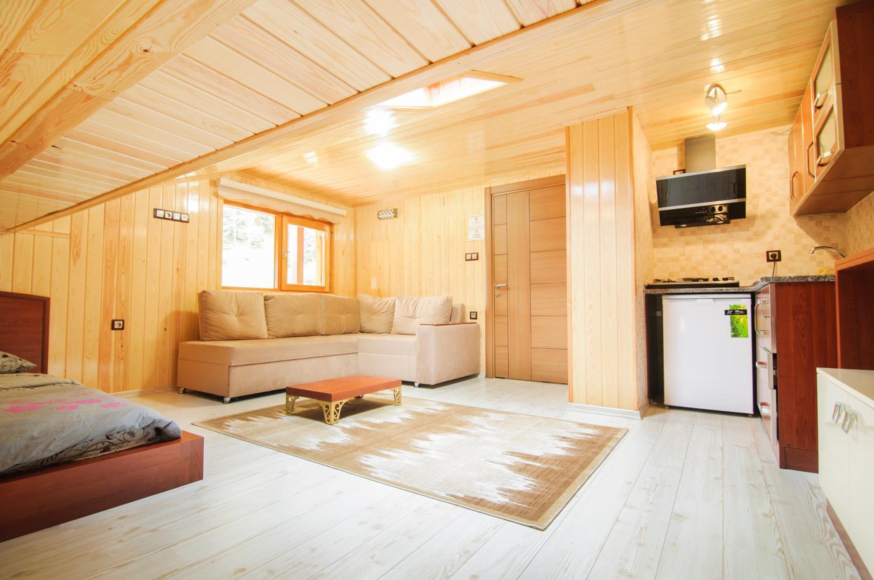 Suite with Lake View