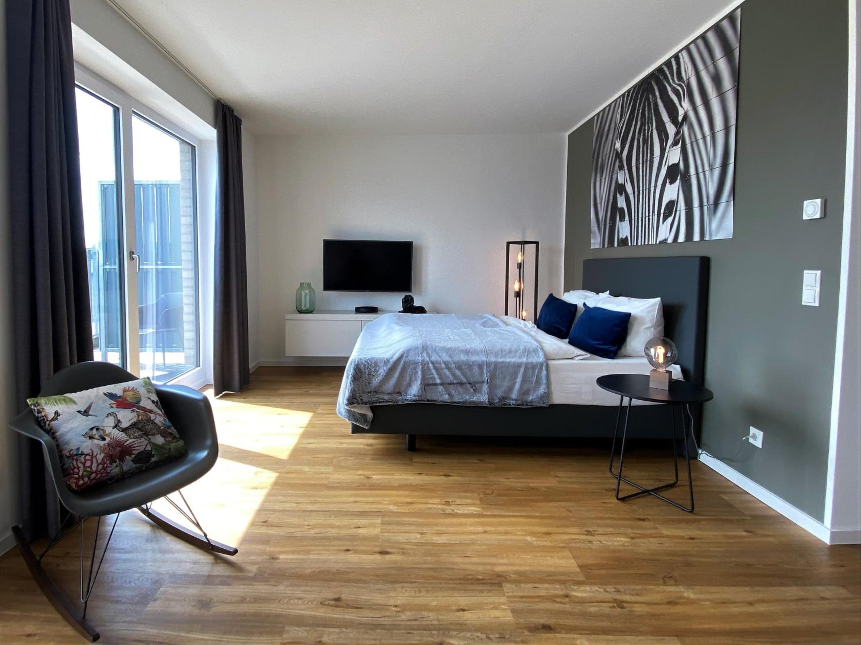Studio Apartment photo 1