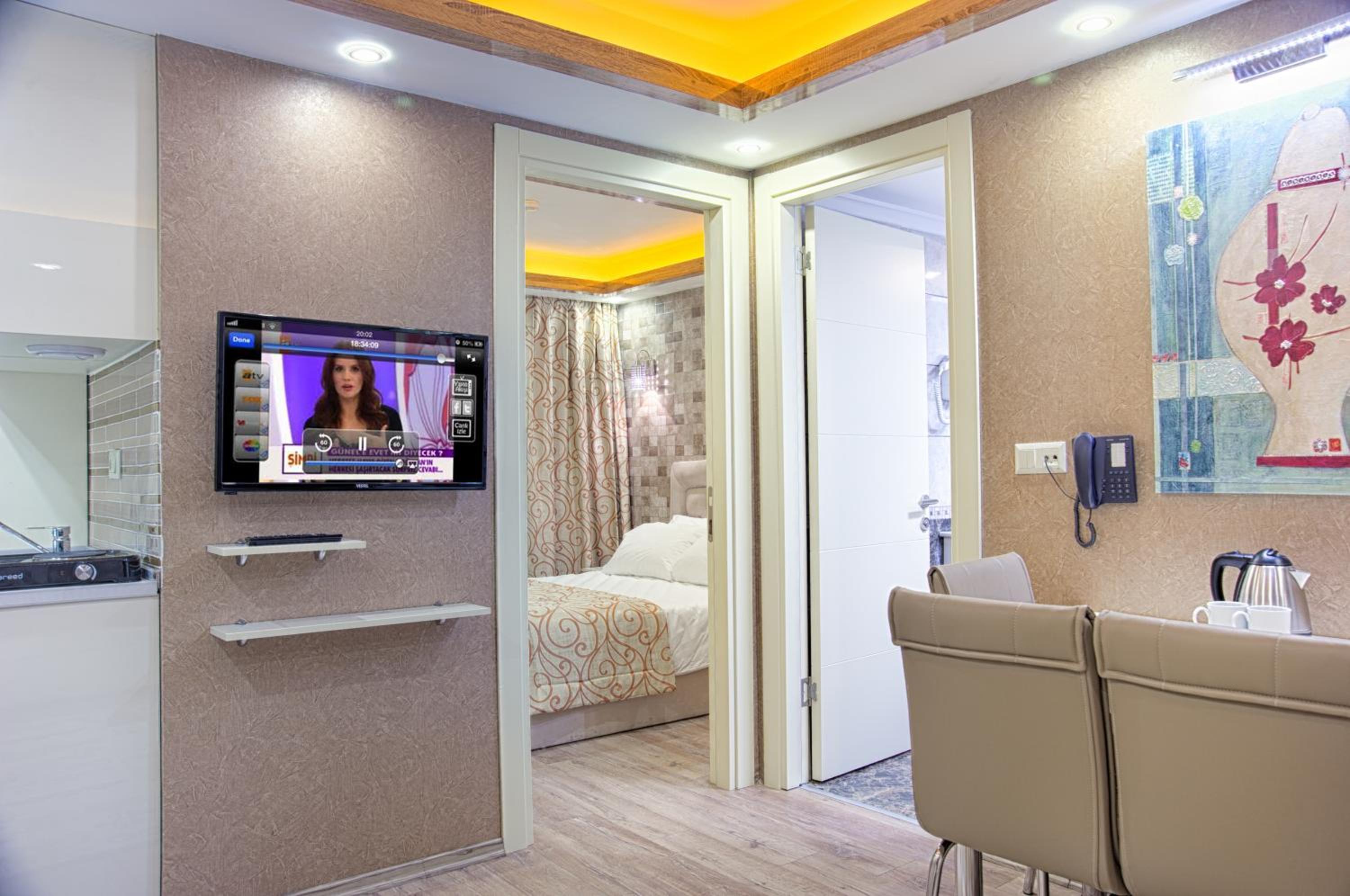 Penthouse Suite