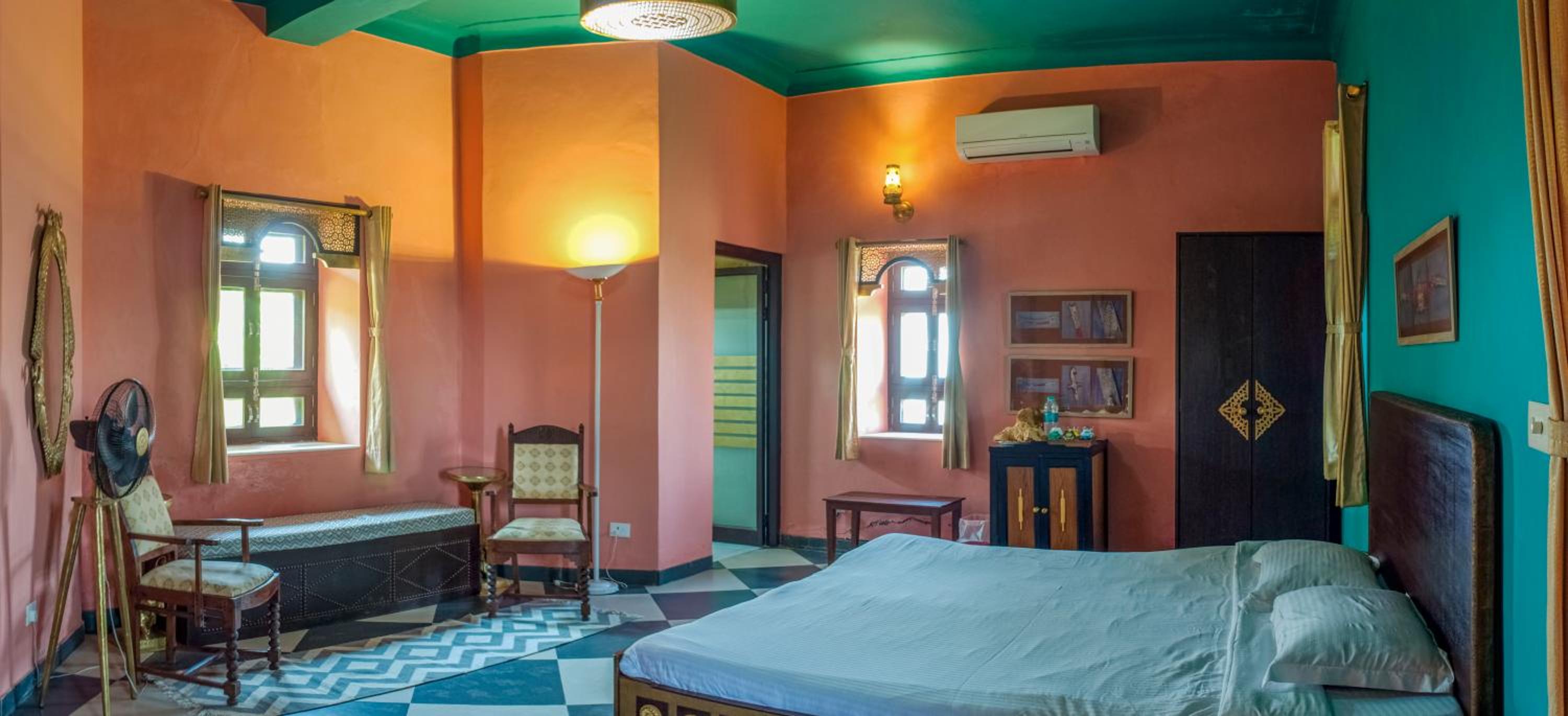 Heritage Romance  - 10% off on Spa & Laundry Service, Complimentary Evening Tea,  Guided Fort Tour and Chargeable Vintage Car ride - Photo 3