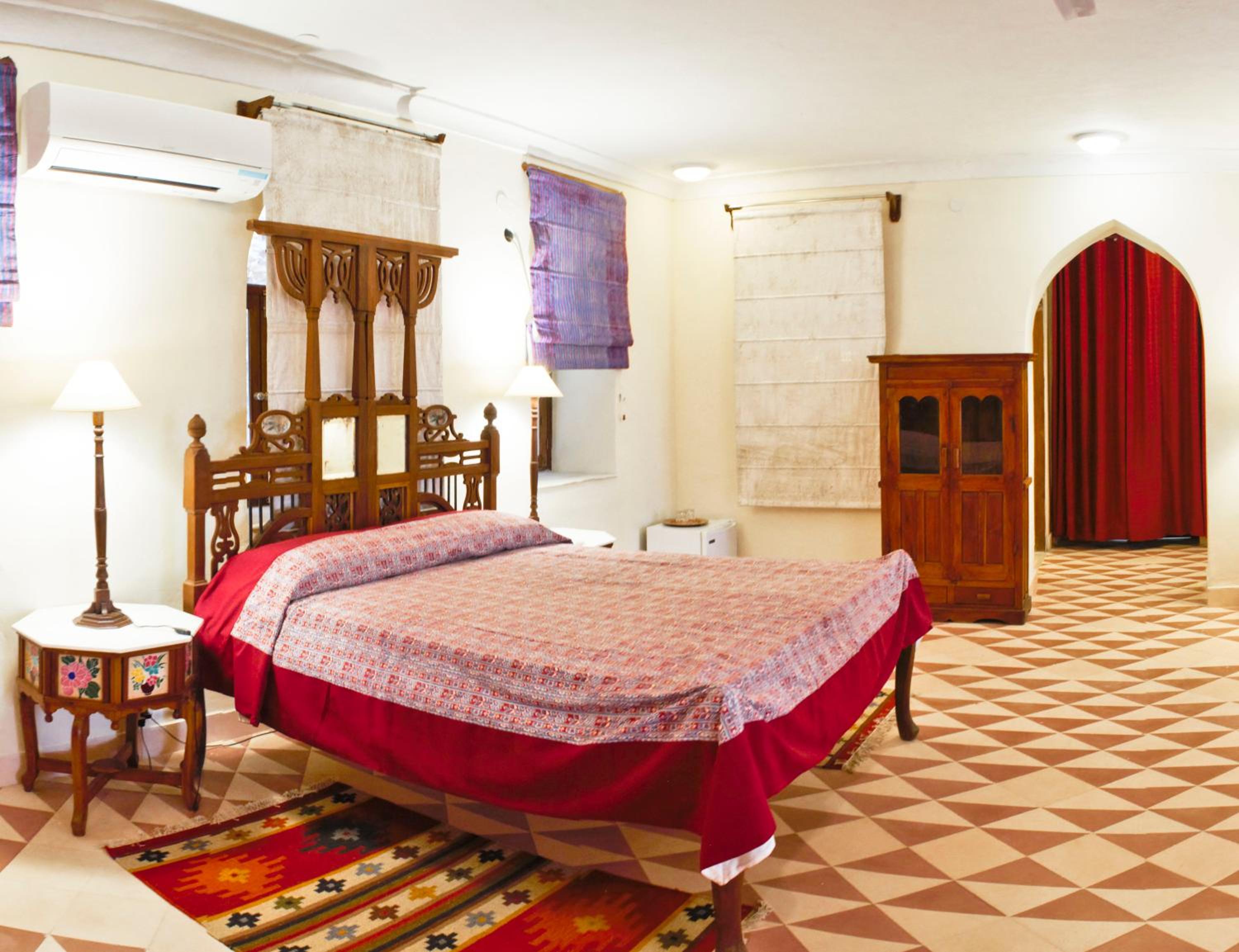 Heritage Romance  - 10% off on Spa & Laundry Service, Complimentary Evening Tea,  Guided Fort Tour and Chargeable Vintage Car ride - Photo 4