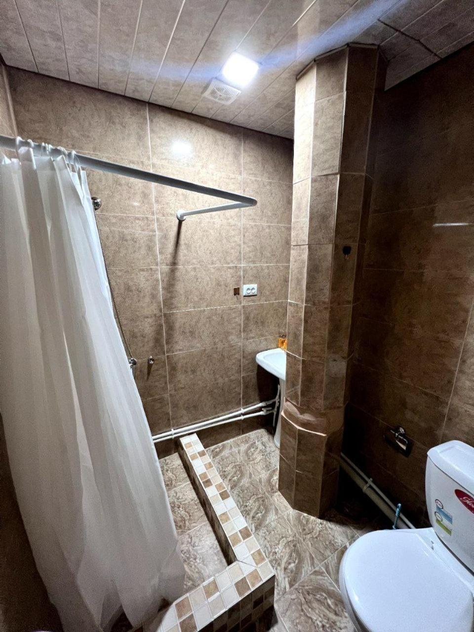 Double Room with Private Bathroom photo 2