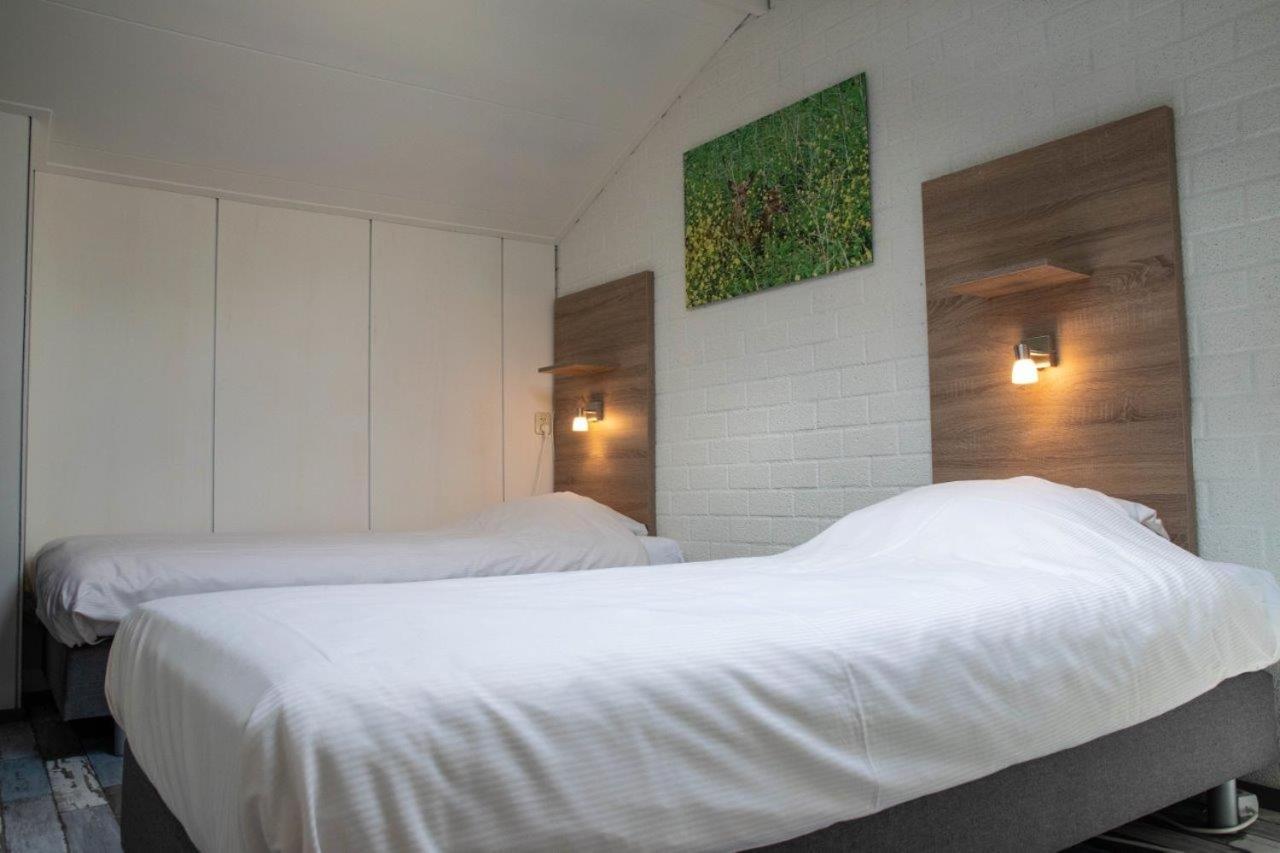 Schakelbungalow met 2 slaapkamers photo 2