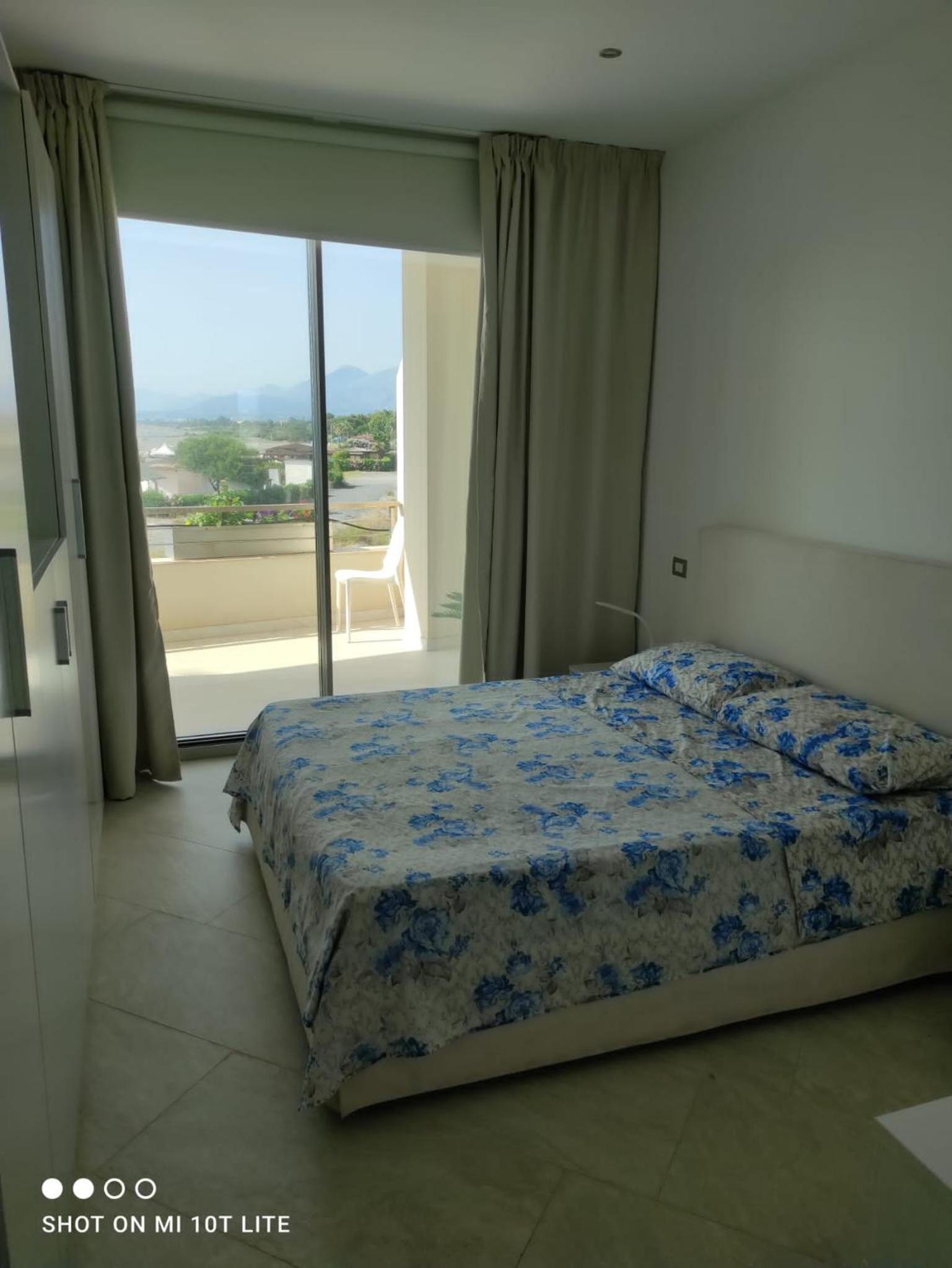 Apartment With Sea View photo 1