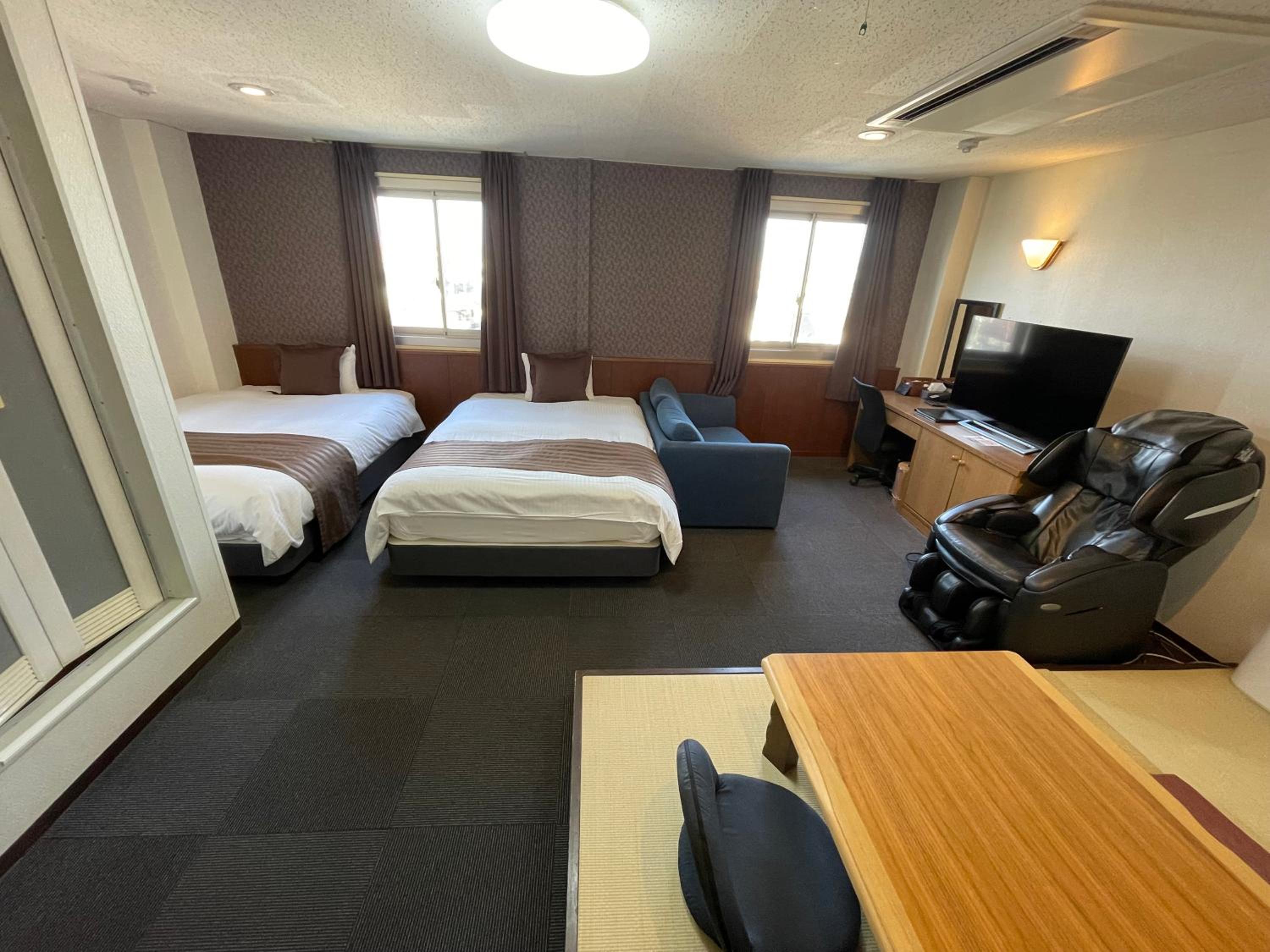 Executive Triple Room
