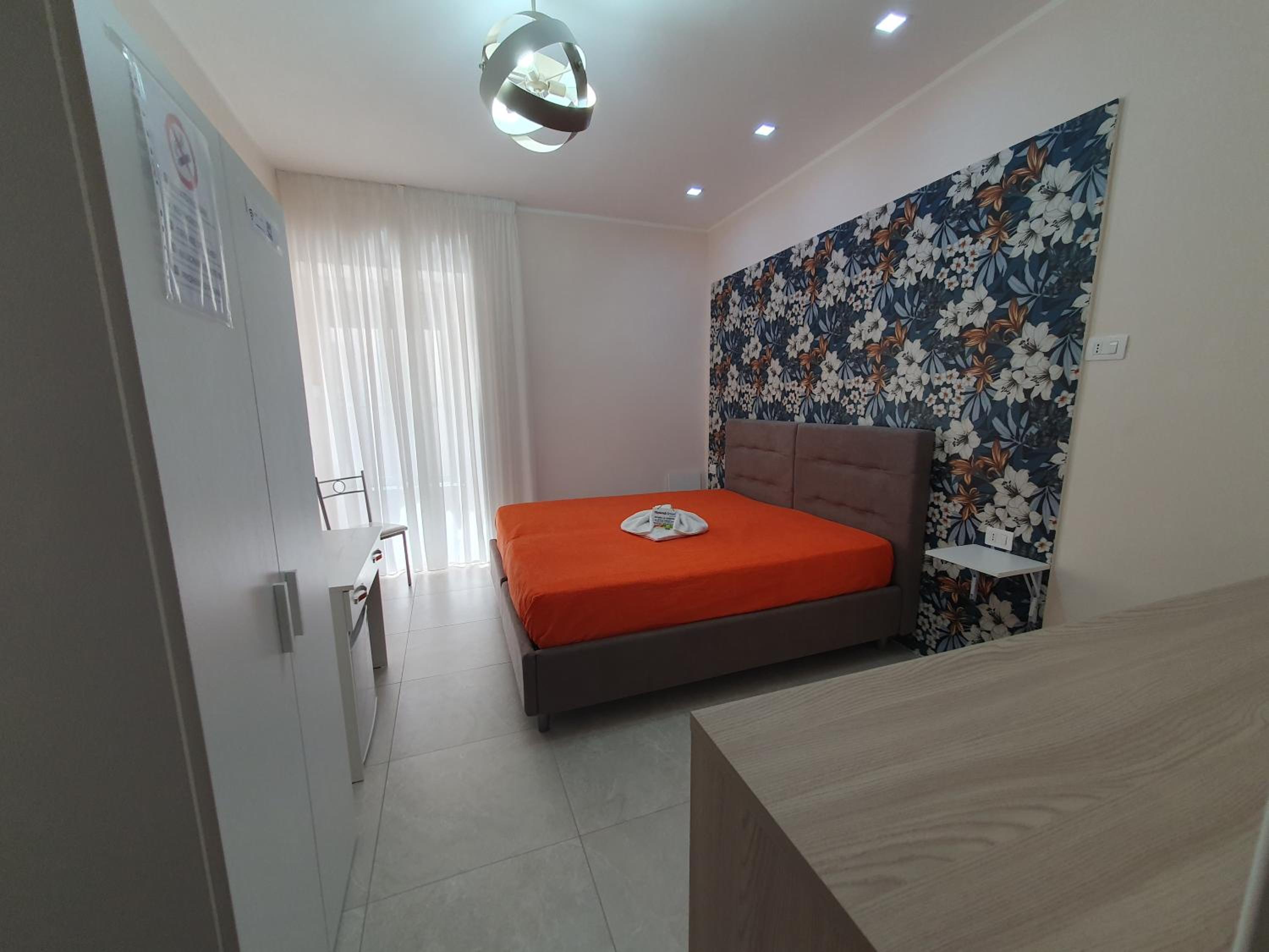 Basic Triple Room