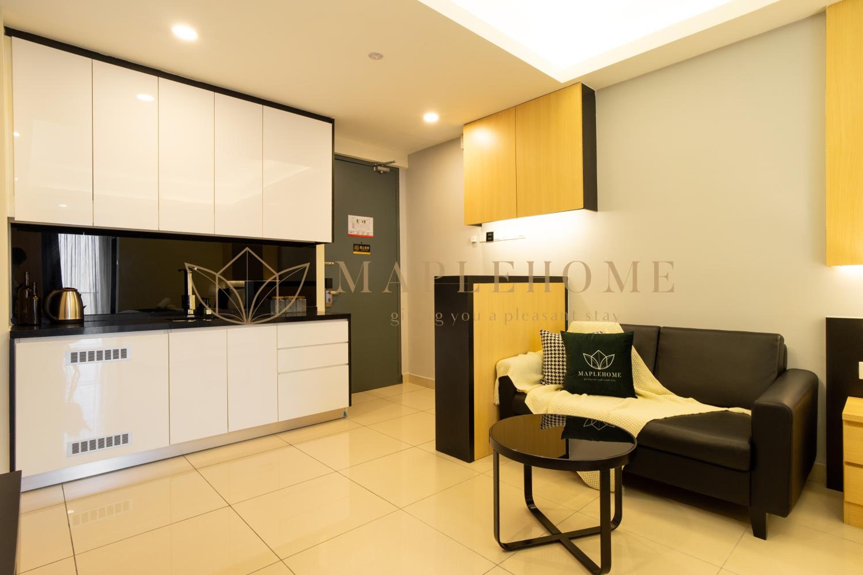 Premier Queen Suite - Photo 17