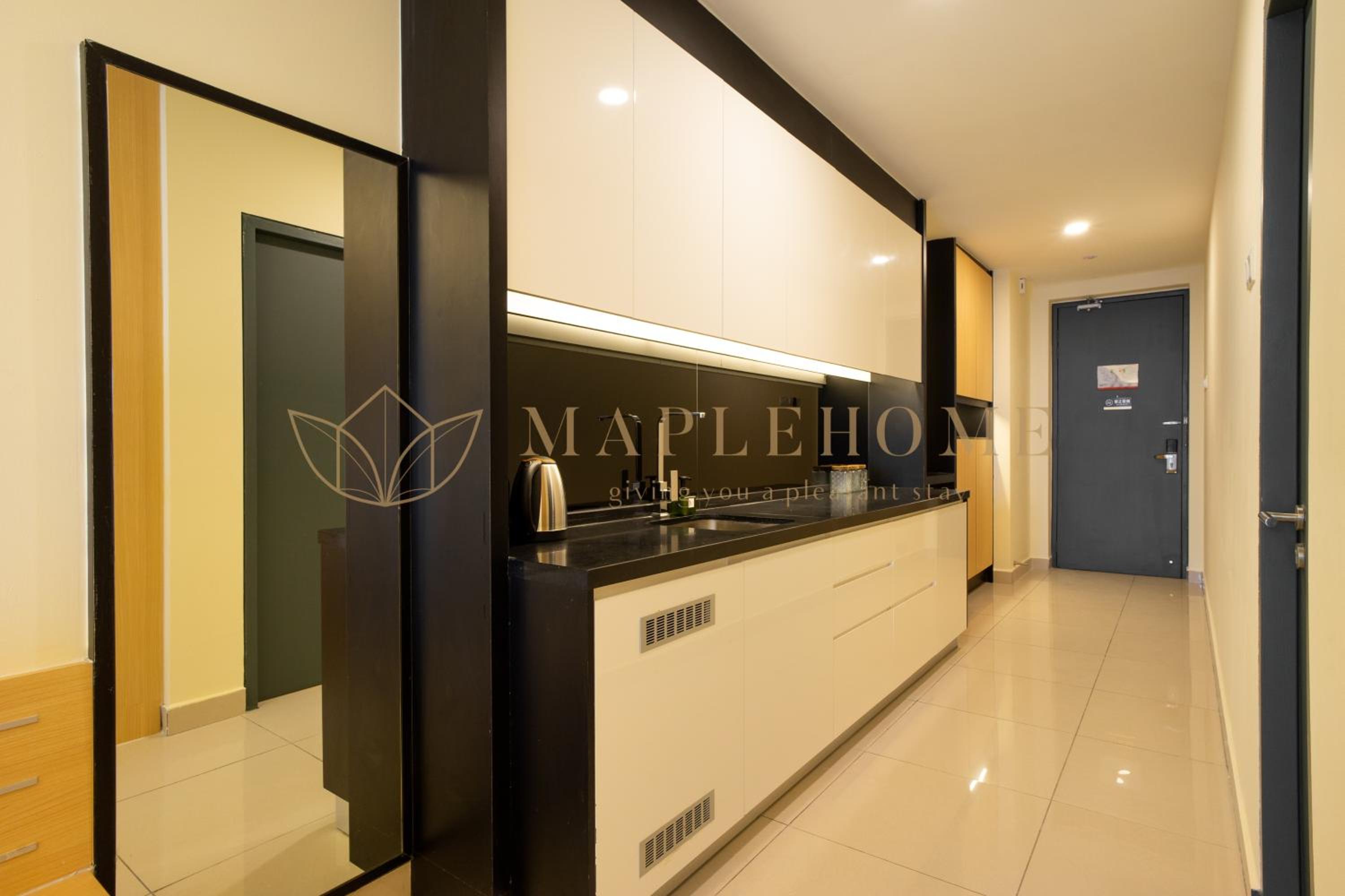 Premier Queen Suite - Photo 4