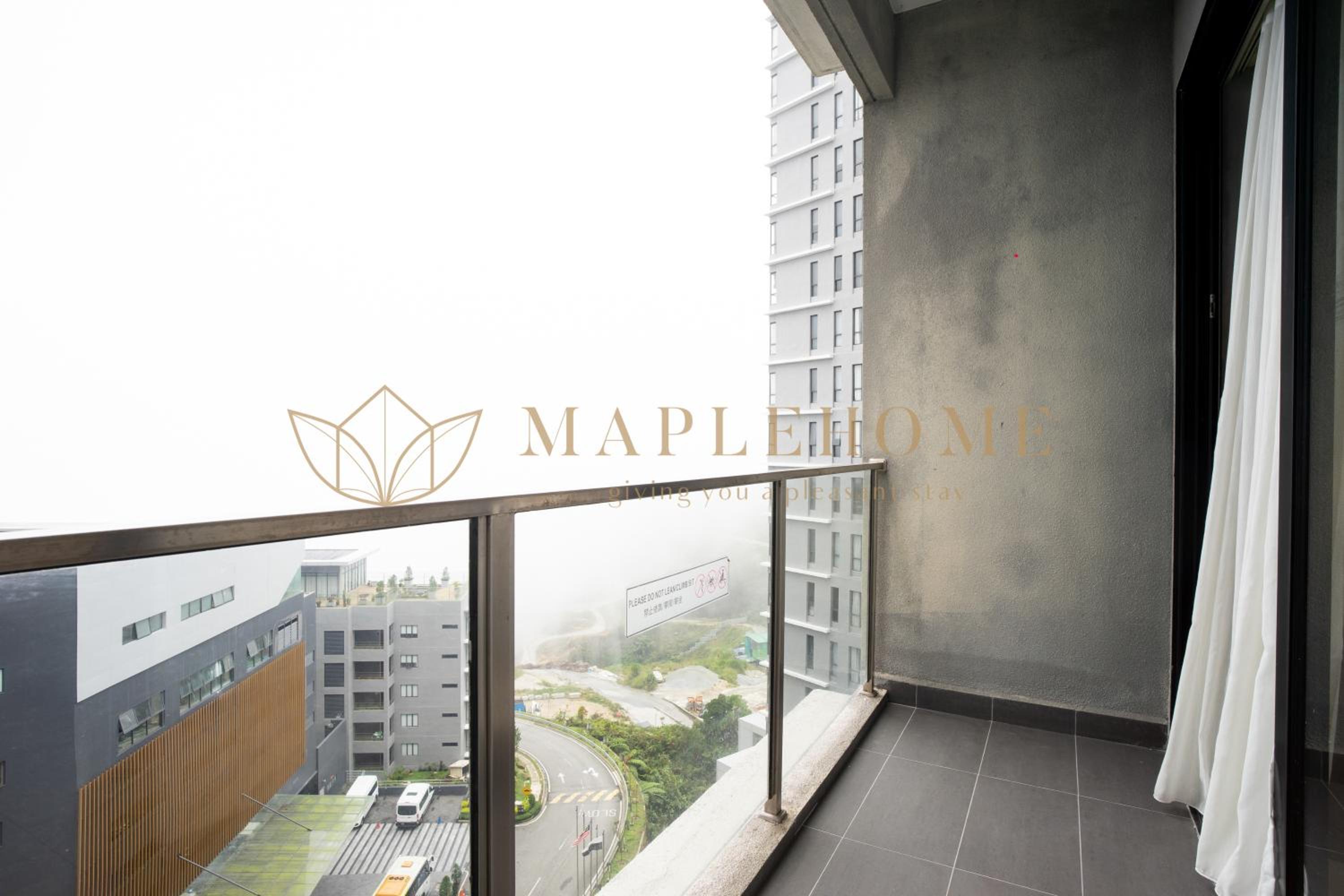Premier Queen Suite - Photo 10