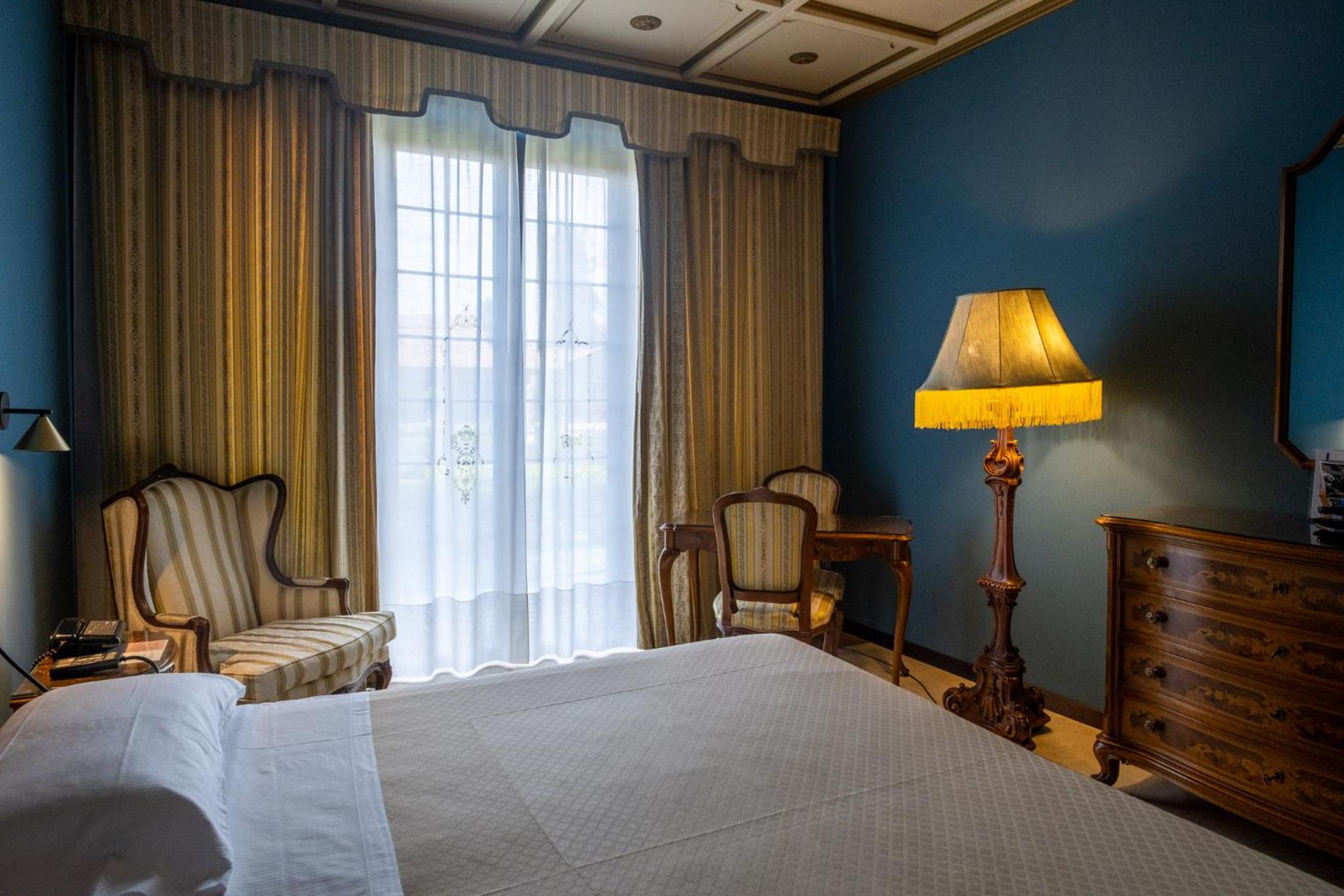 Classic Double or Twin Room