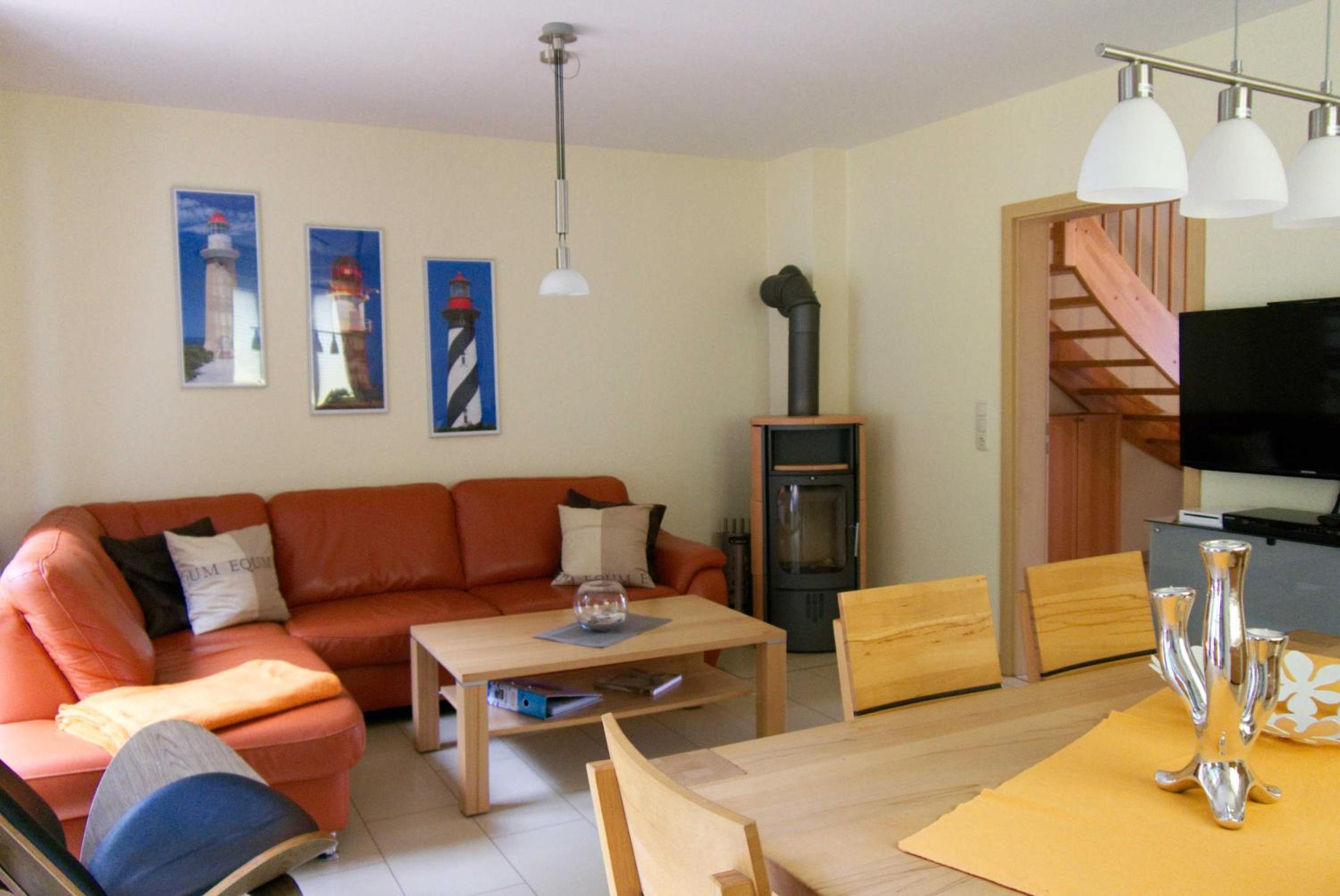 Three-Bedroom House photo 1