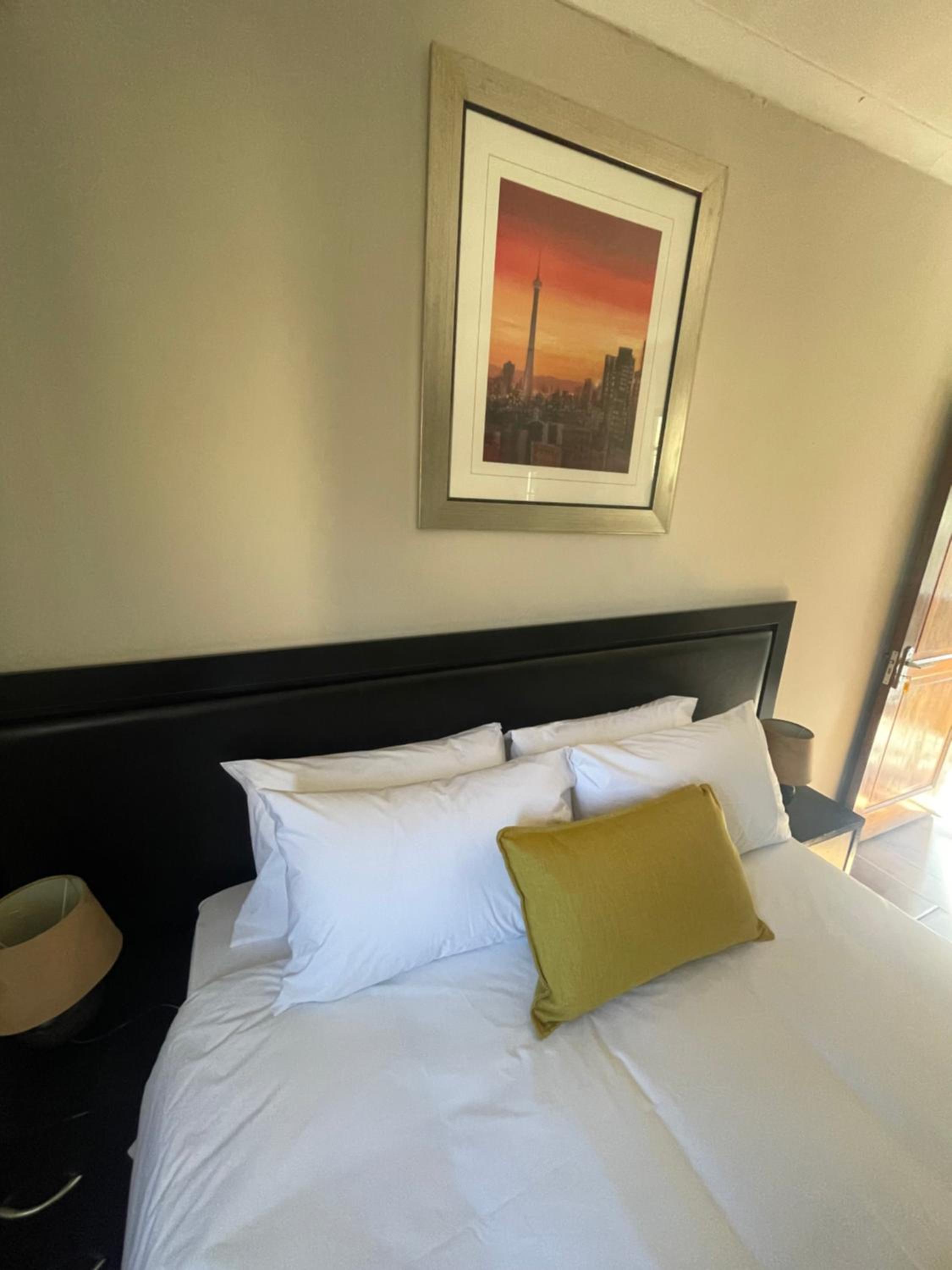 Deluxe Queen Room photo 1